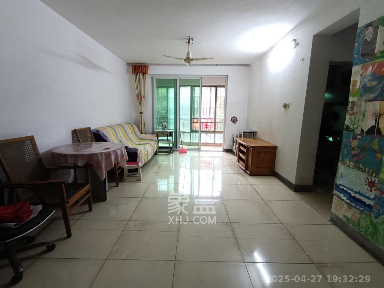 恩瑞麓山名园(龙王港小区) 3室2厅1卫 2100.0元/月 恩瑞麓山名园(龙王港小区) 3室2厅1卫 2100.0元/月室内图