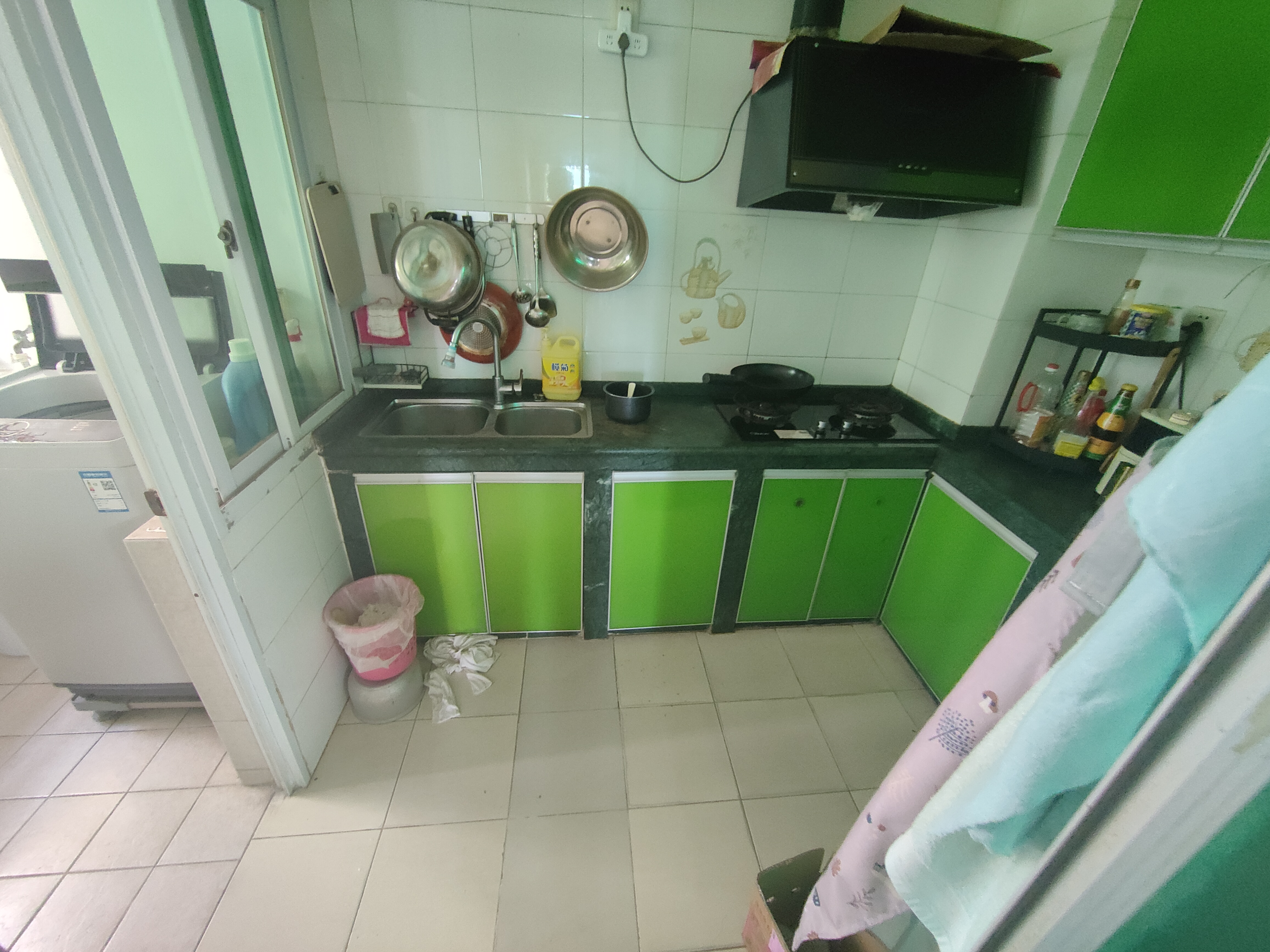 明珠星苑 3室2厅1卫 115.0万 明珠星苑 3室2厅1卫 115.0万客厅