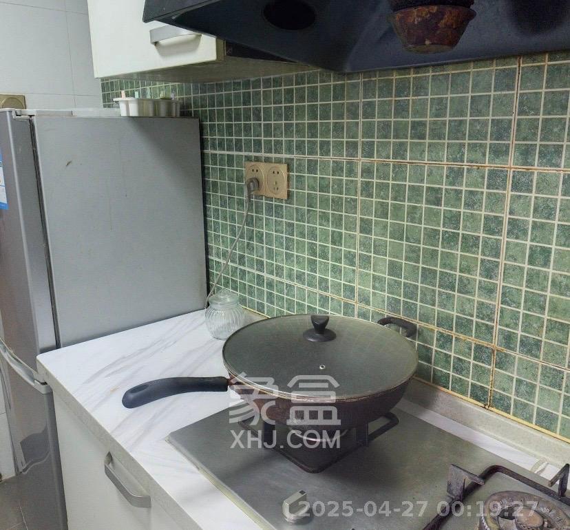 亚商国际  2室2厅1卫   1800.00元/月室内图