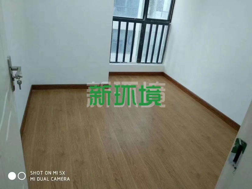 逸臣中央  3室2厅2卫   2400.00元/月室内图