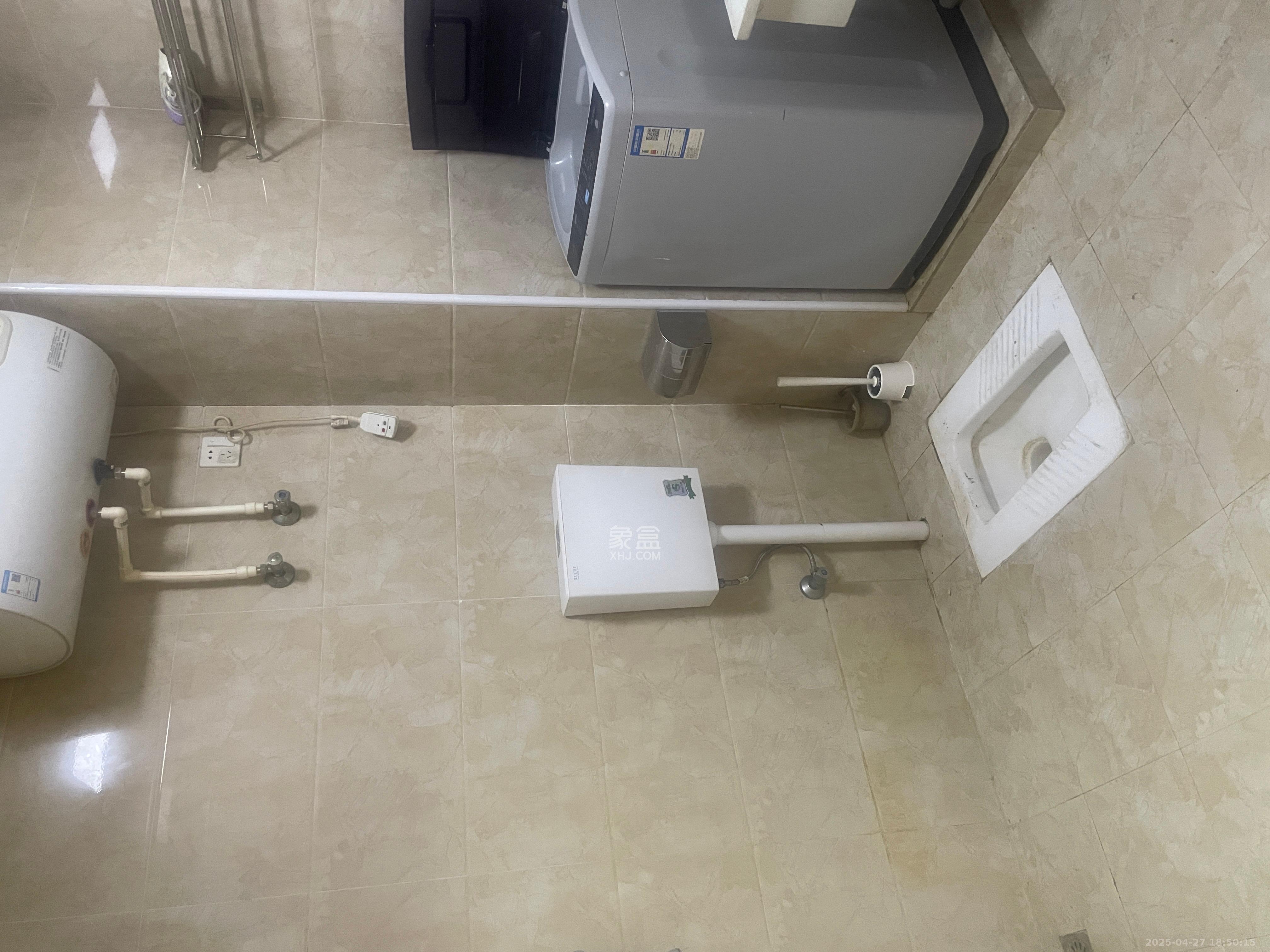 新世界广场  1室1厅1卫   1400.00元/月室内图