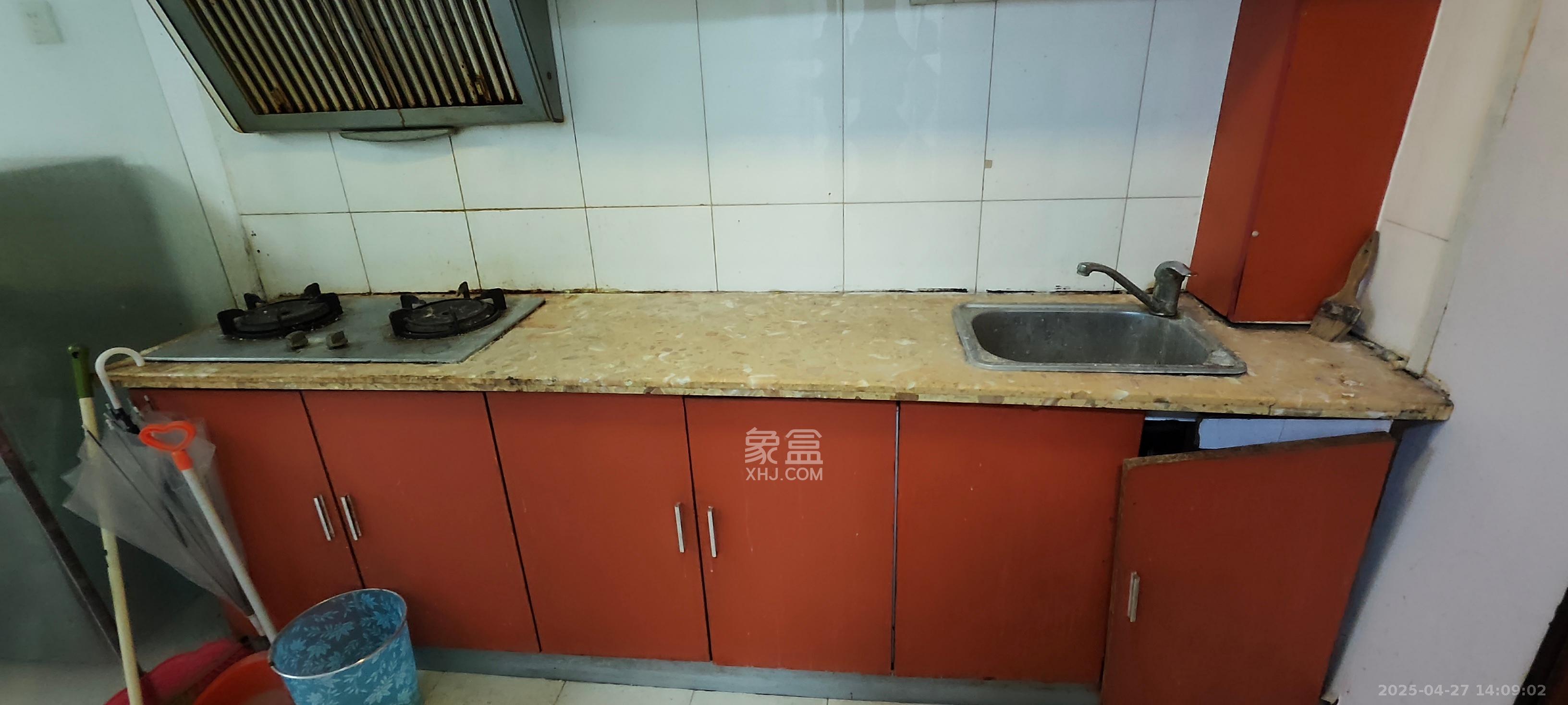 他城(天鸿时代公寓) 1室1厅1卫 1000.0元/月 他城(天鸿时代公寓) 1室1厅1卫 1000.0元/月室内图