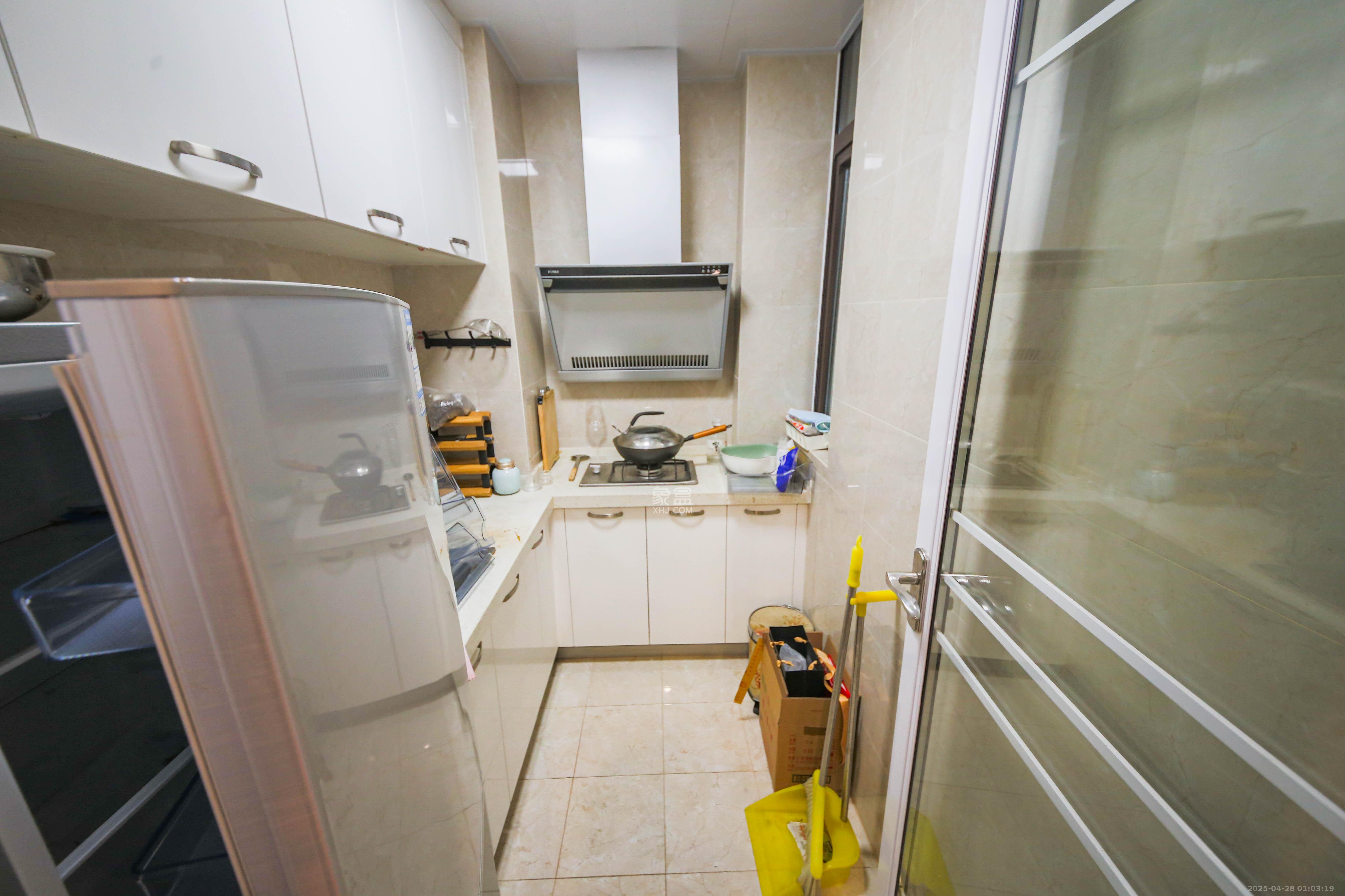 中建信和城  1室1厅1卫   60.00万厨房