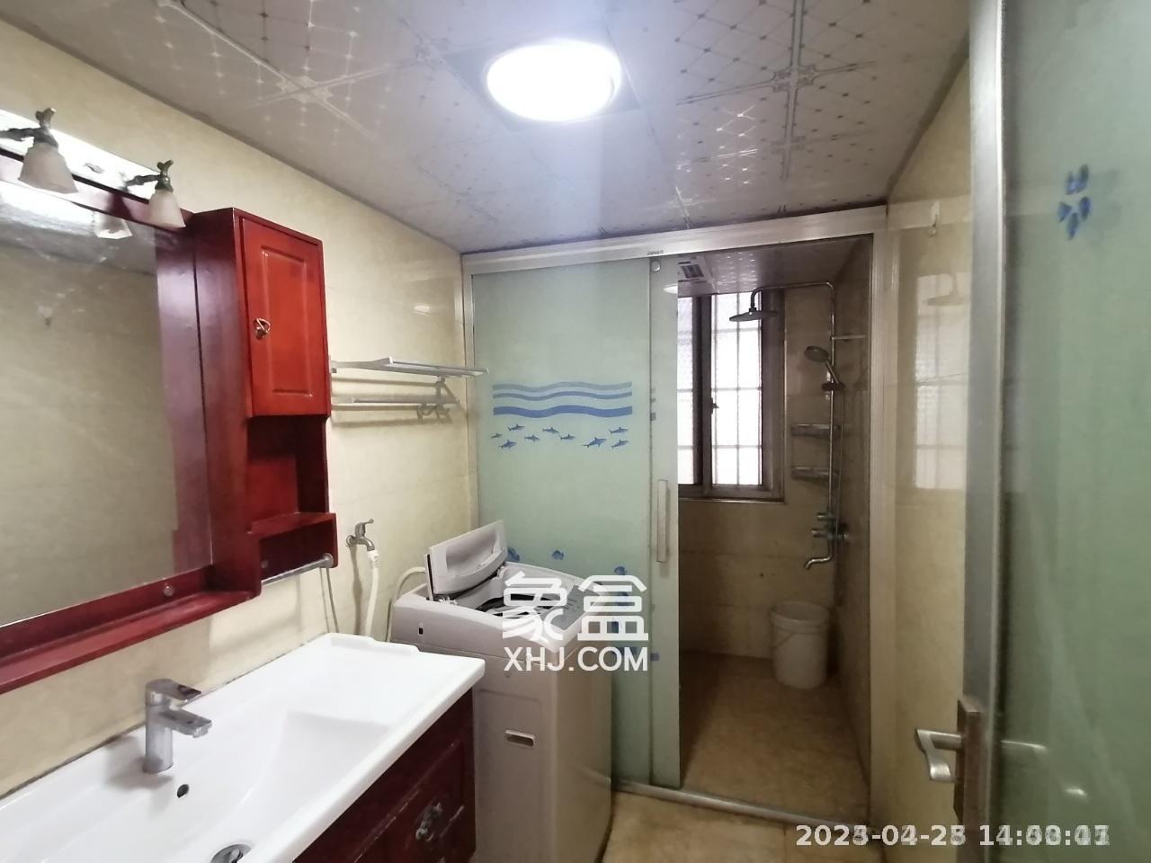 南郡雅园  3室2厅1卫    1500.0元/月 南郡雅园  3室2厅1卫    1500.0元/月室内图