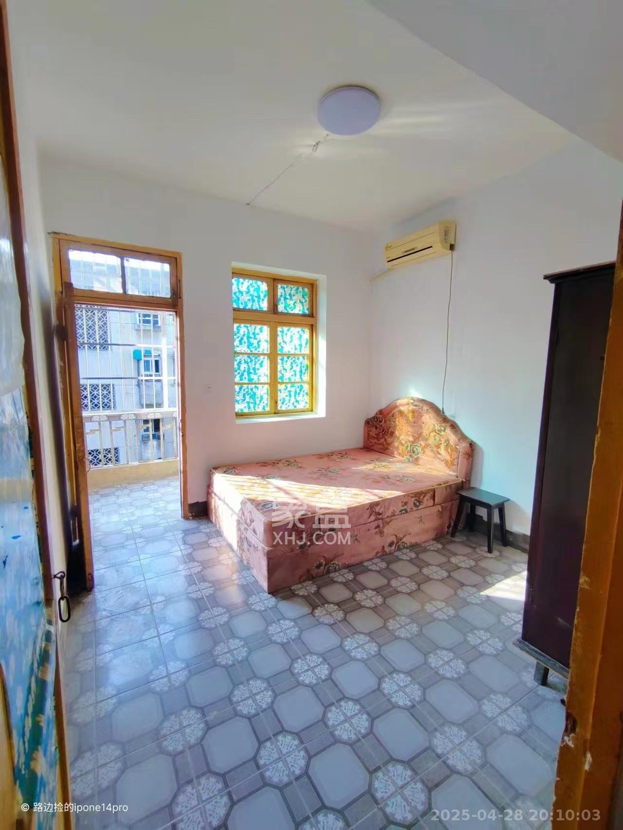 朝阳一、二村 2室1厅1卫 1400.0元/月 朝阳一、二村 2室1厅1卫 1400.0元/月室内图