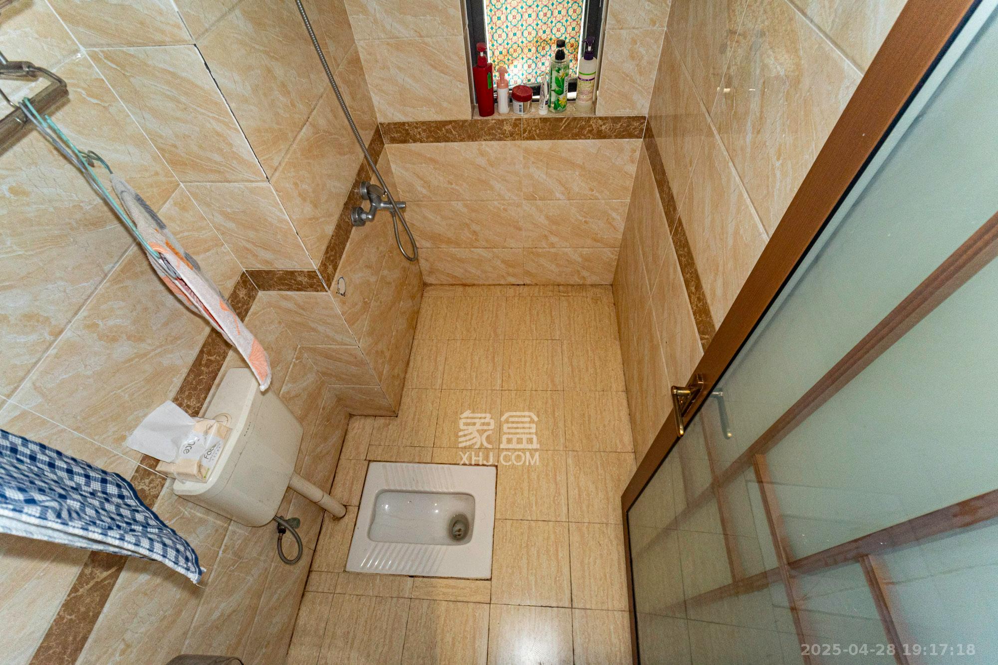 旺德府恺悦国际  3室2厅2卫    70.6万 旺德府恺悦国际  3室2厅2卫    70.6万卫生间