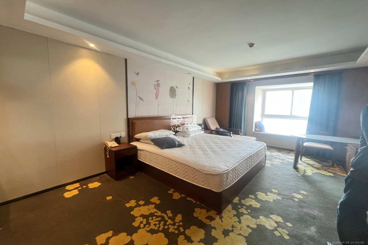 玛依拉山庄  1室0厅1卫    1500.0元/月 玛依拉山庄  1室0厅1卫    1500.0元/月室内图