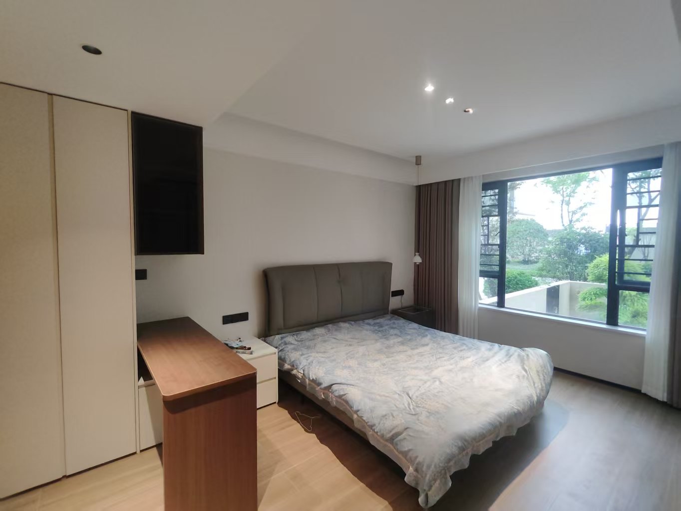 中海誉园 7室4厅4卫 319.8万 中海誉园 7室4厅4卫 319.8万室内图