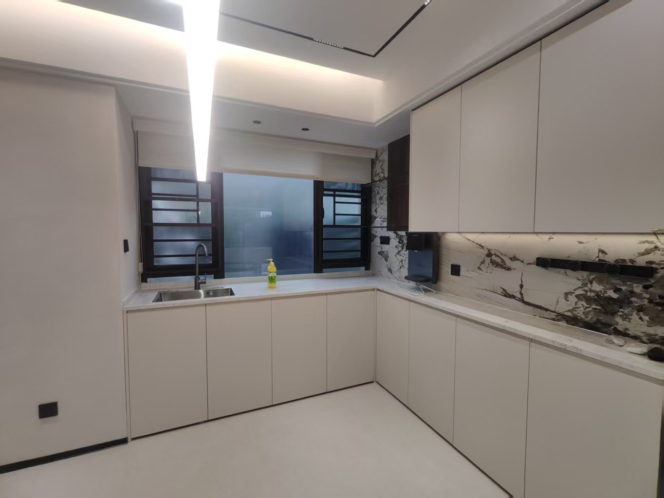 中海誉园 7室4厅4卫 319.8万 中海誉园 7室4厅4卫 319.8万室内图