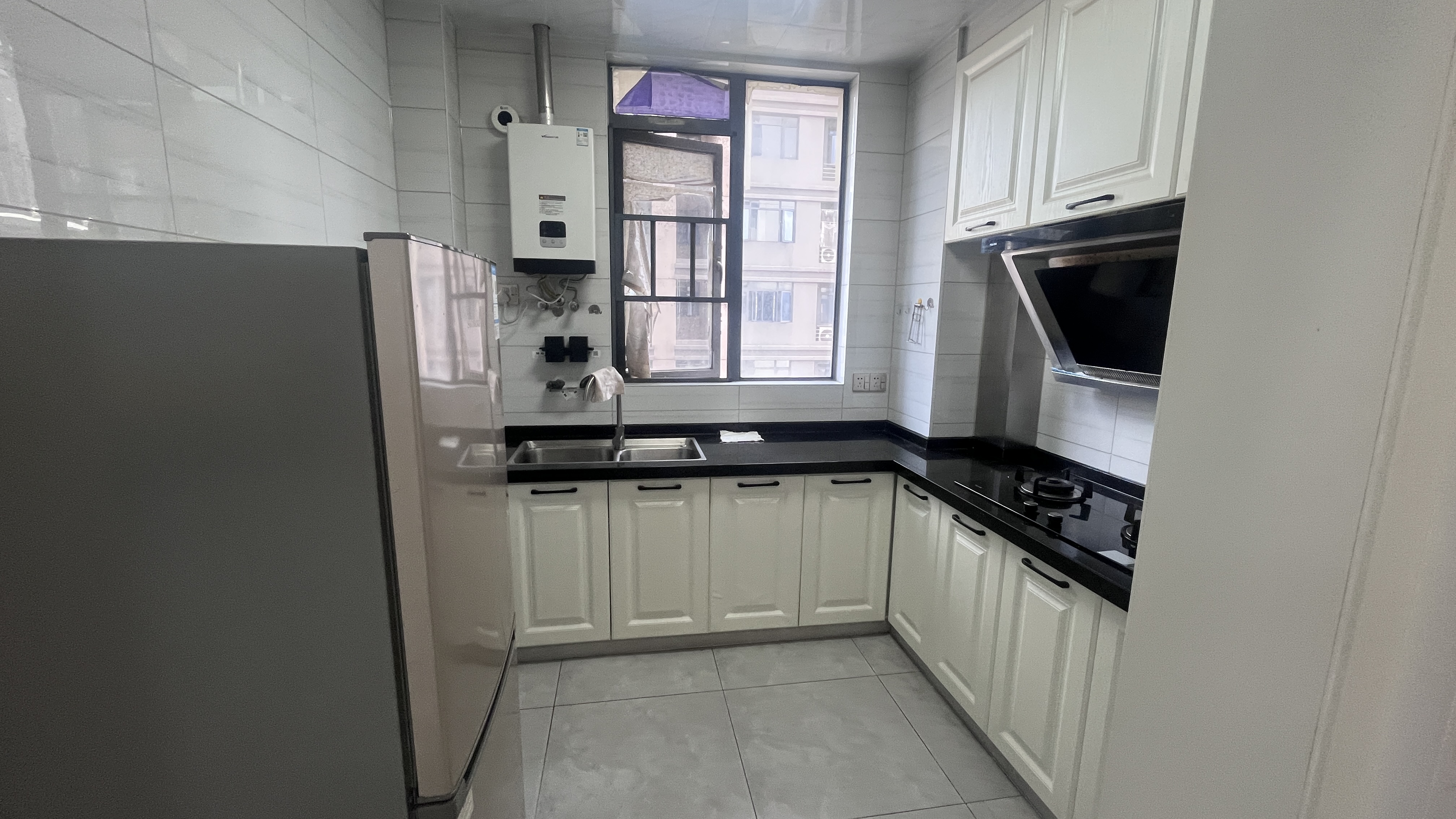 流金岁月-华晨国际 2室2厅1卫 46.0万 流金岁月-华晨国际 2室2厅1卫 46.0万室内图