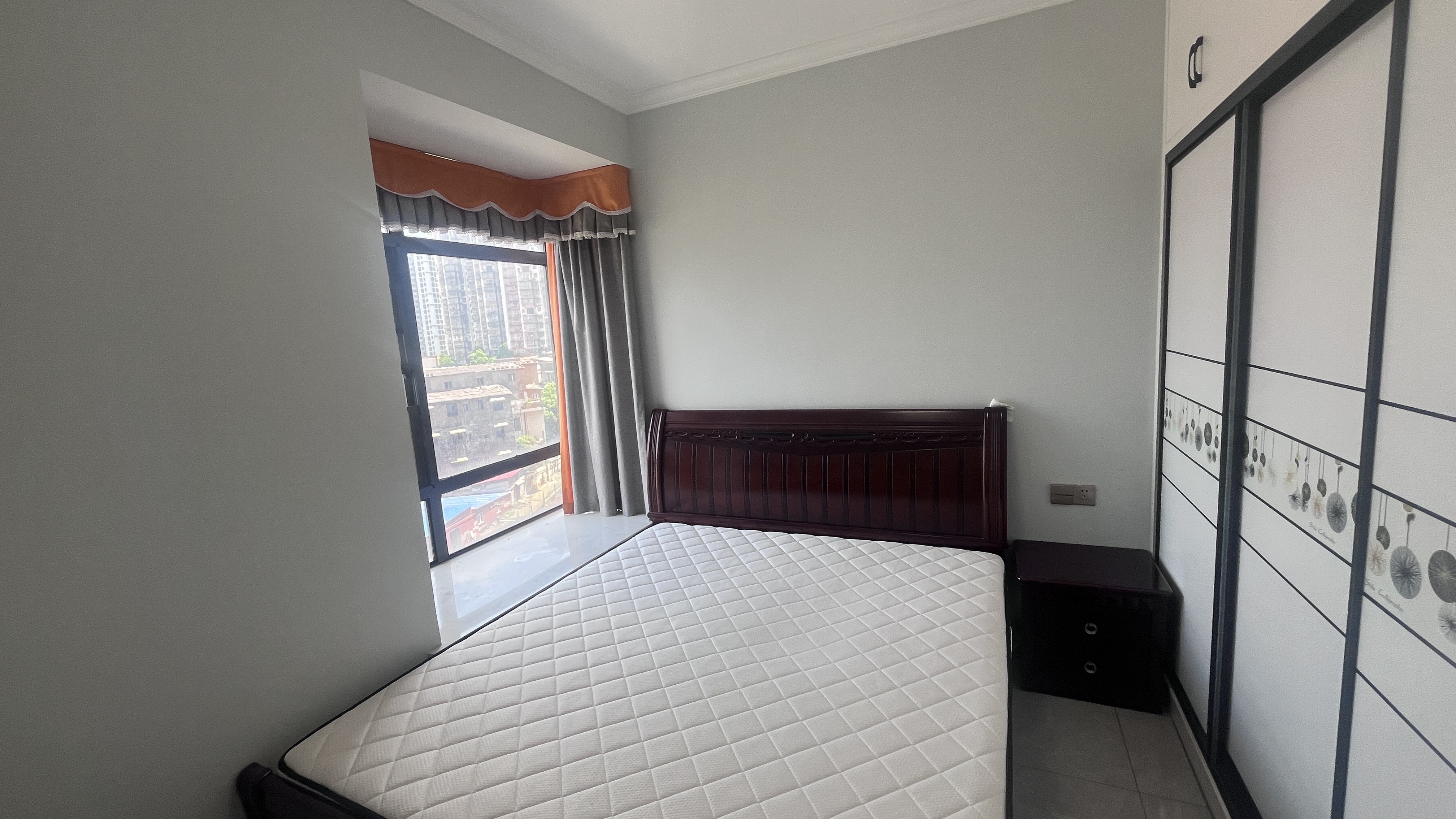 流金岁月-华晨国际 2室2厅1卫 46.0万 流金岁月-华晨国际 2室2厅1卫 46.0万室内图