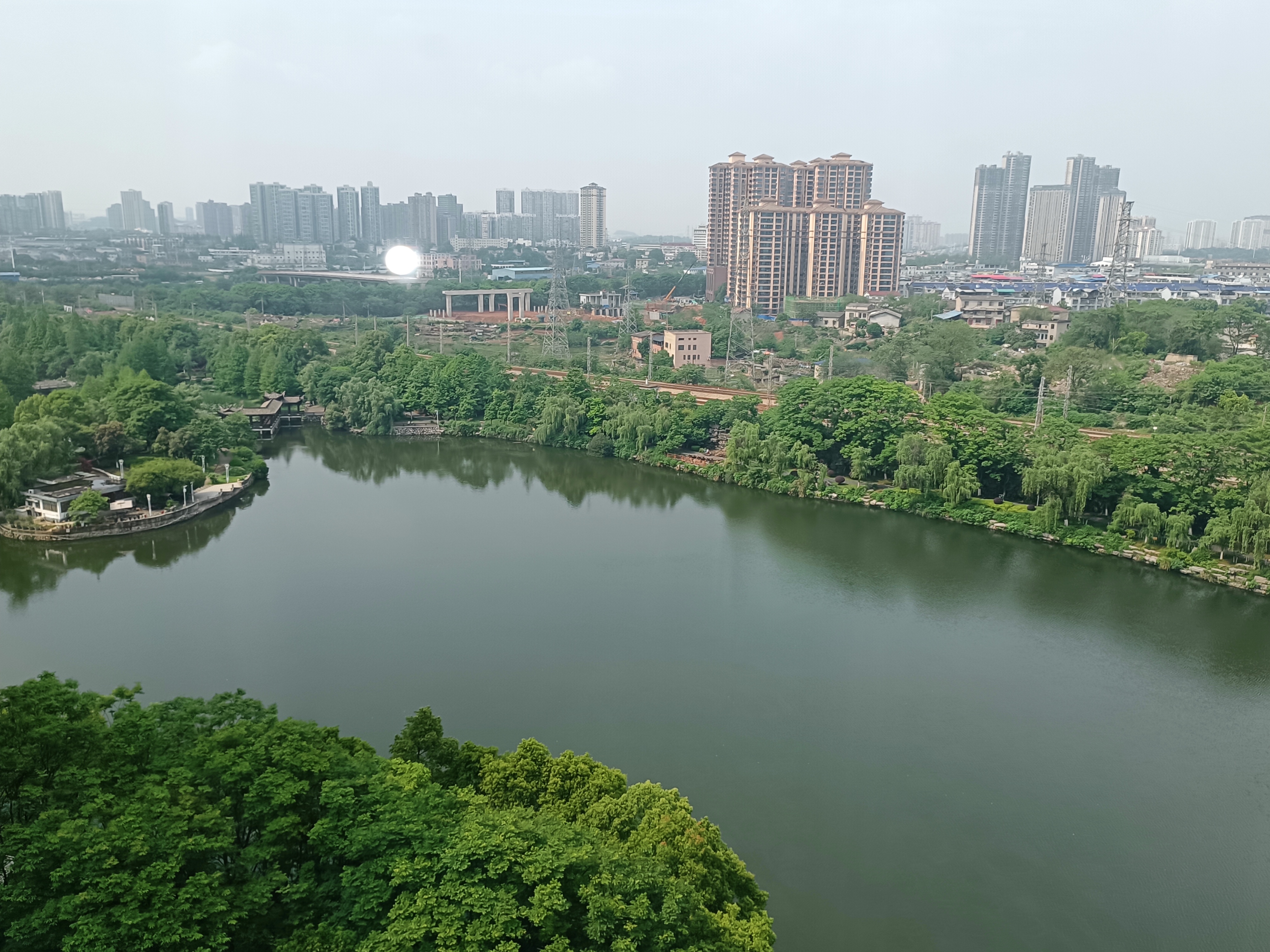 天鹅花园  3室2厅2卫   42.80万室内图