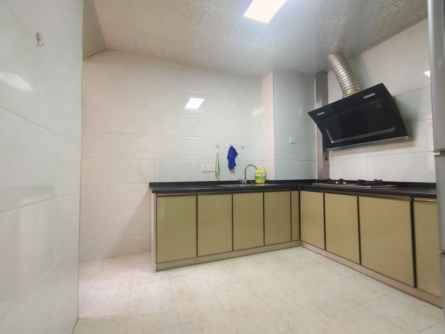 天元区锦绣华都 2室1厅1卫 48.0万 天元区锦绣华都 2室1厅1卫 48.0万室内图