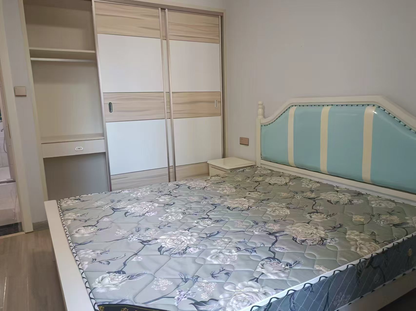 春藤小镇 2室2厅1卫 57.5万 春藤小镇 2室2厅1卫 57.5万室内图