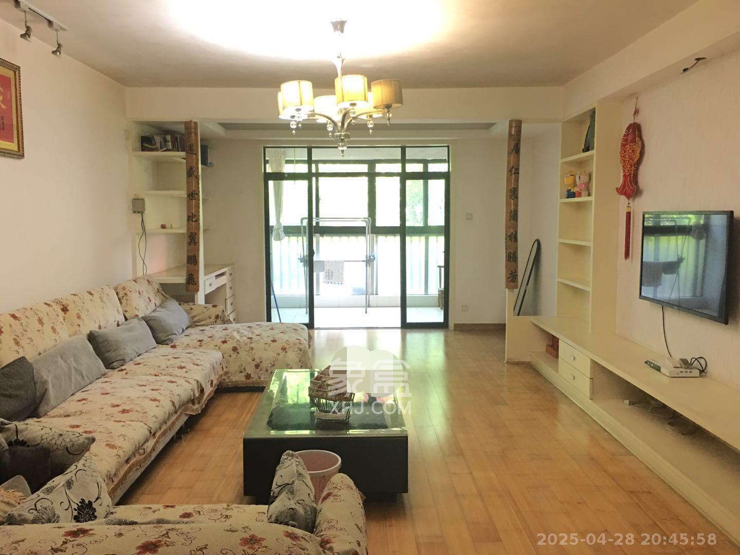 三江花中城 2室2厅1卫 2800.0元/月 三江花中城 2室2厅1卫 2800.0元/月室内图