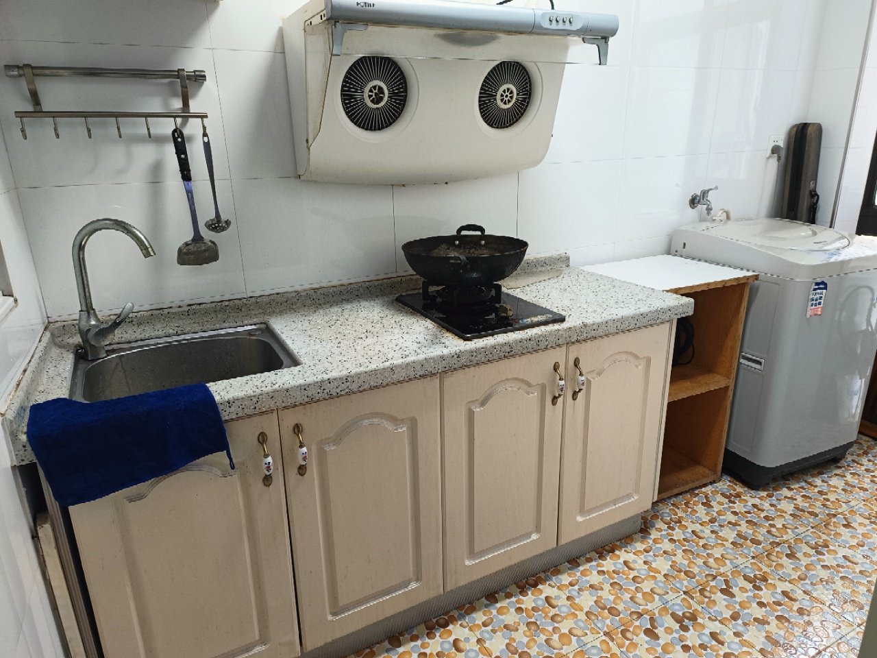 资江明珠 1室0厅0卫 1000.0元/月 资江明珠 1室0厅0卫 1000.0元/月室内图