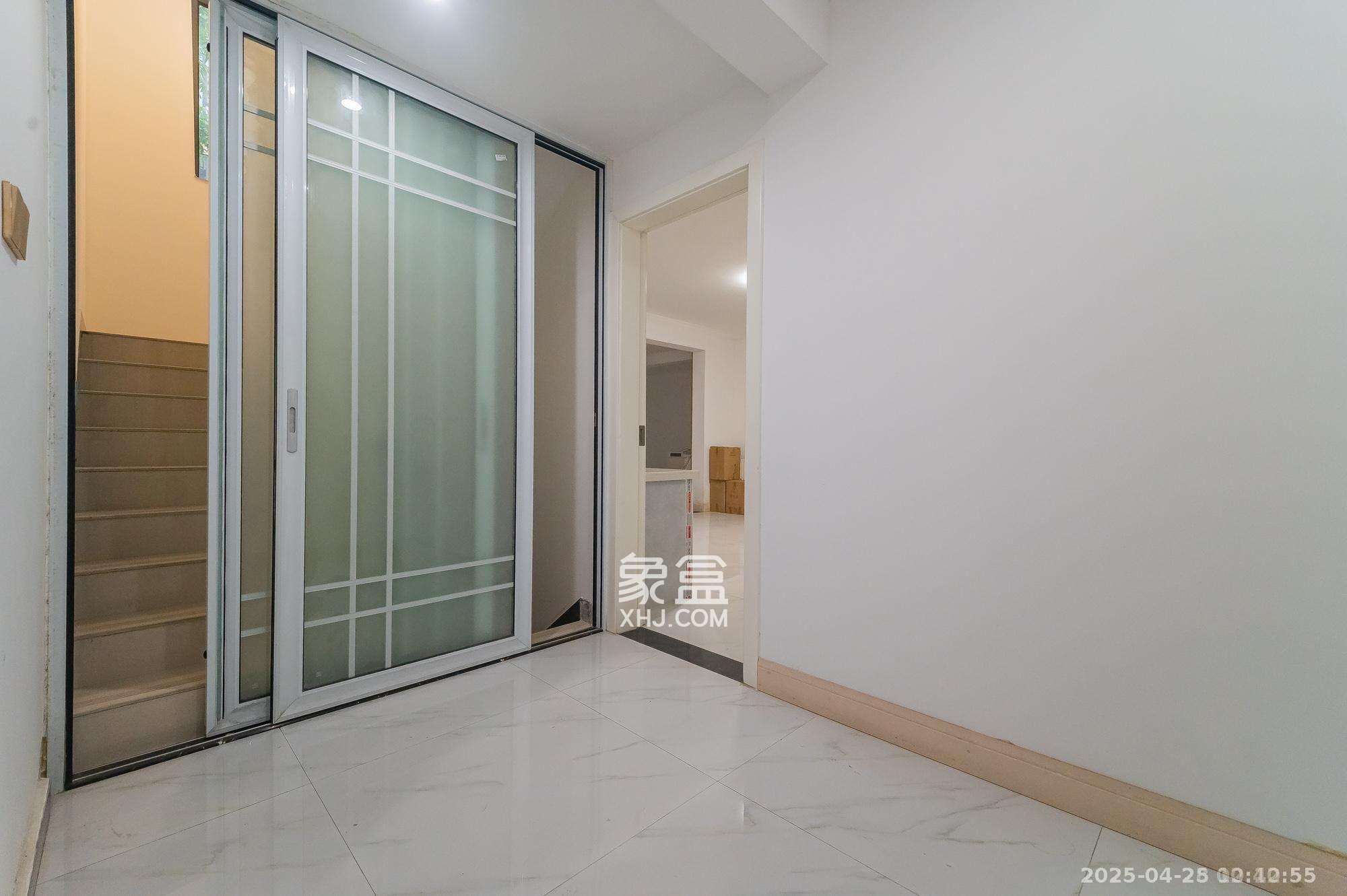 海伦春天  2室1厅1卫    1300.0元/月 海伦春天  2室1厅1卫    1300.0元/月室内图