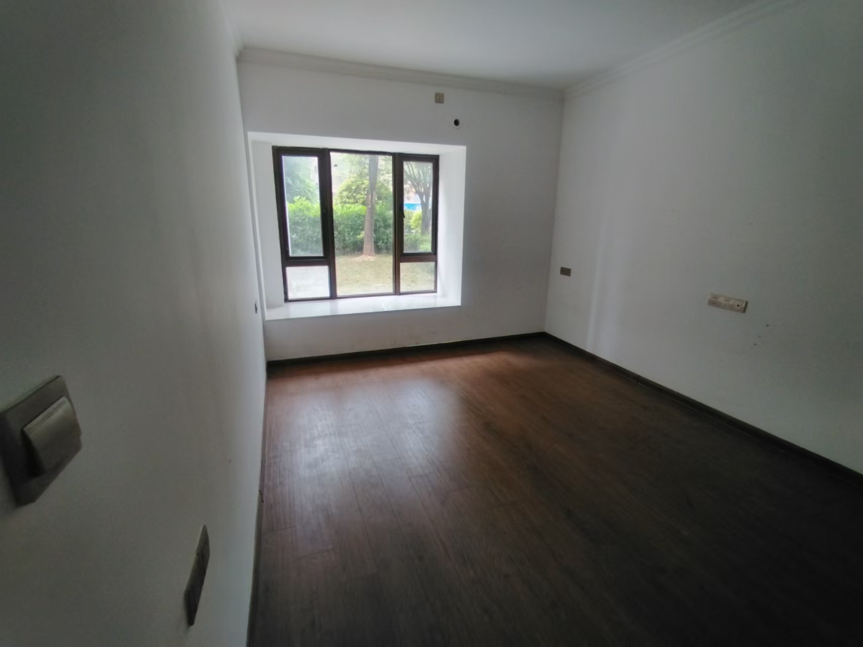 东城首府 3室2厅1卫 1980.0元/月 东城首府 3室2厅1卫 1980.0元/月室内图