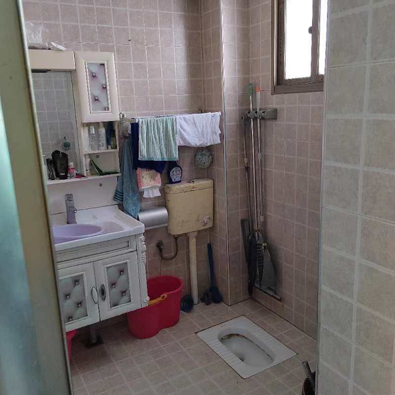 华达机械厂  1室0厅0卫    800.0元/月 华达机械厂  1室0厅0卫    800.0元/月室内图