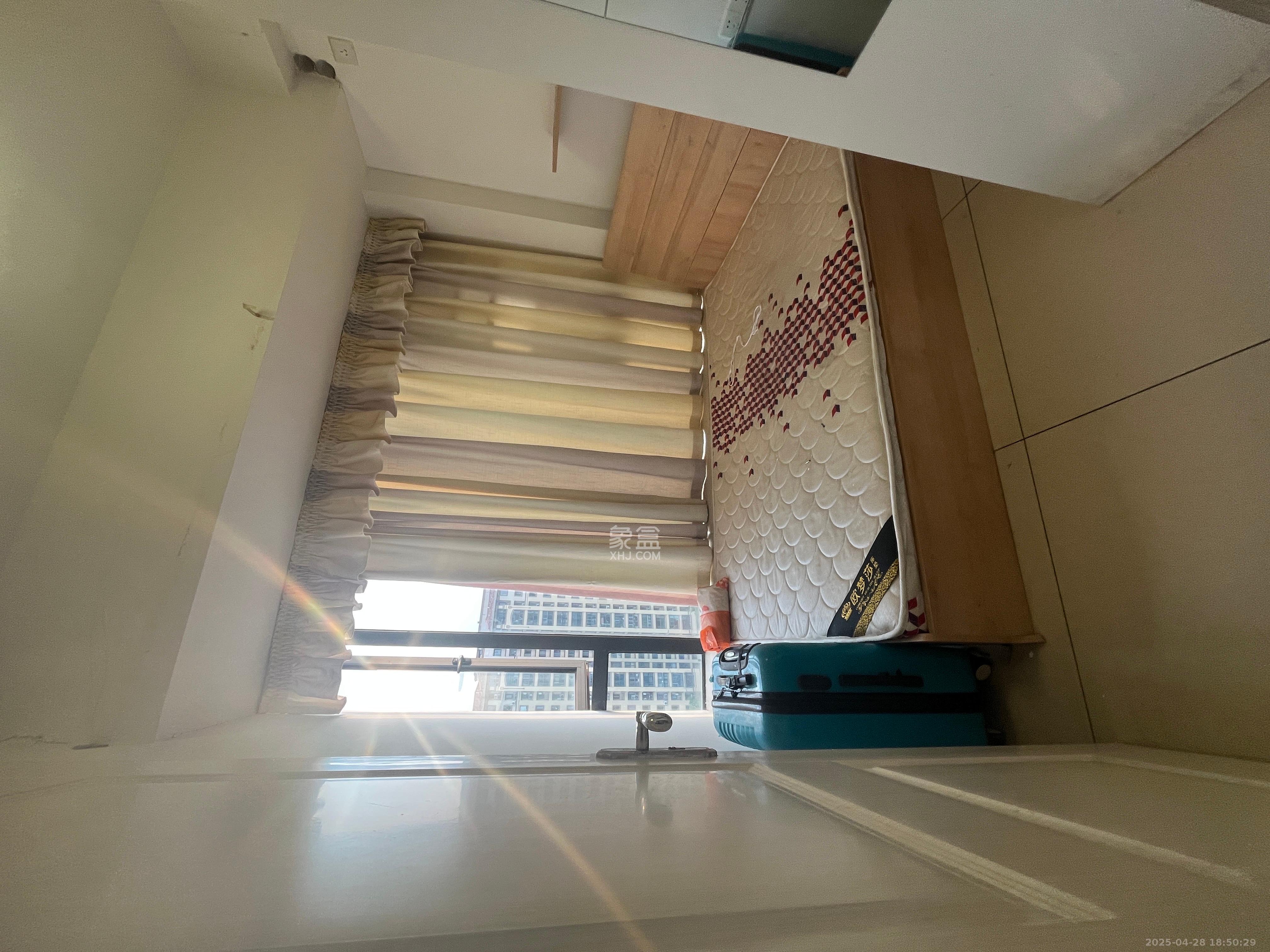 中建芙蓉嘉苑 3室1厅1卫 1500.0元/月 中建芙蓉嘉苑 3室1厅1卫 1500.0元/月室内图