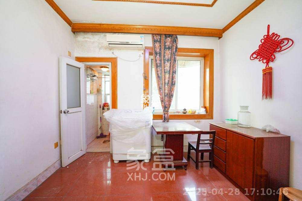 暮云镇水电八局 2室2厅1卫 1000.0元/月 暮云镇水电八局 2室2厅1卫 1000.0元/月室内图