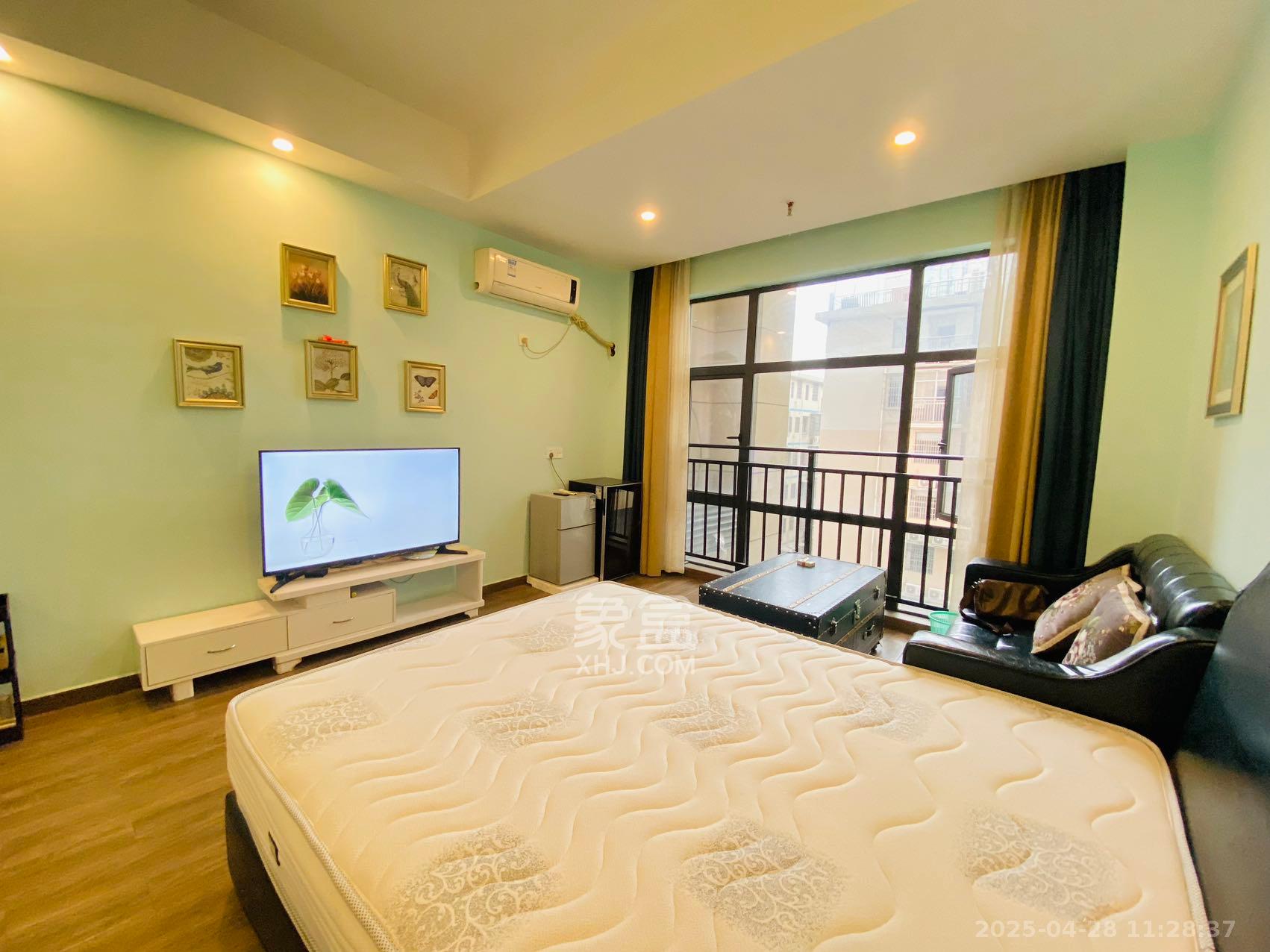 云集国际 1室1厅1卫 1300.0元/月 云集国际 1室1厅1卫 1300.0元/月室内图