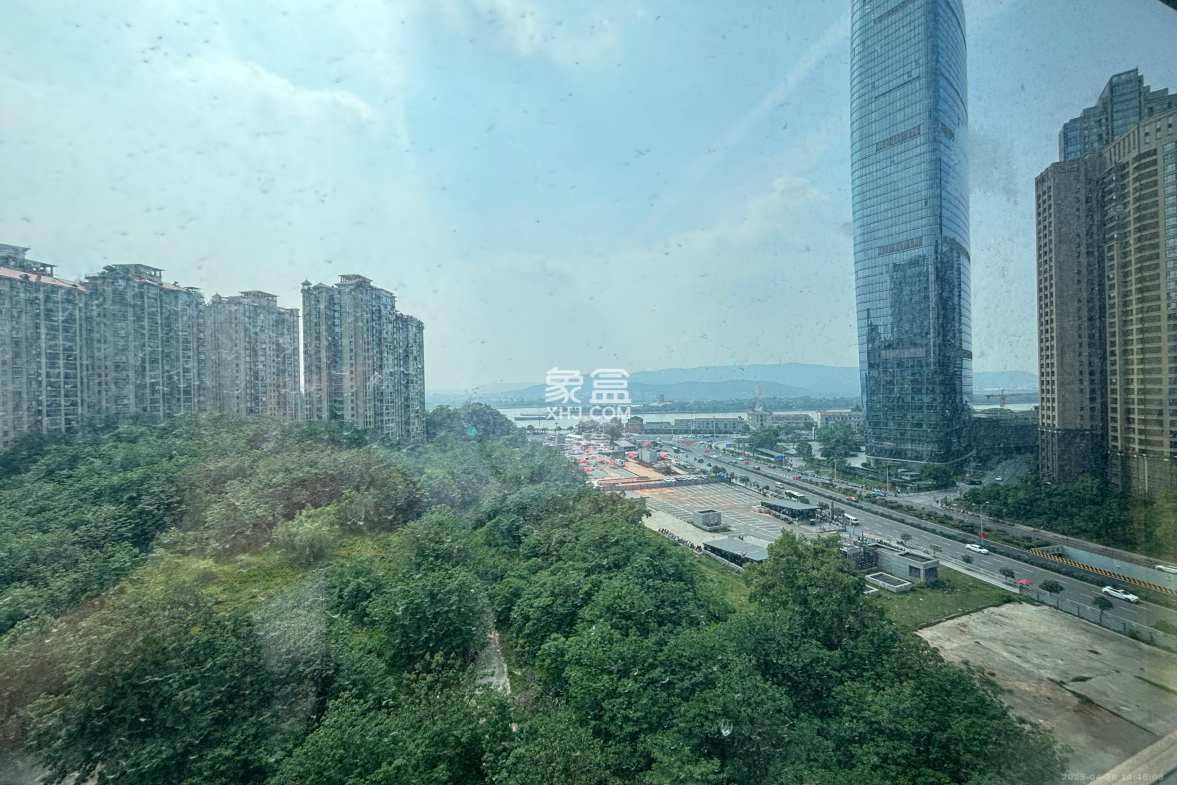 东怡外国(南湖一号) 2室1厅1卫 3000.0元/月 东怡外国(南湖一号) 2室1厅1卫 3000.0元/月室内图