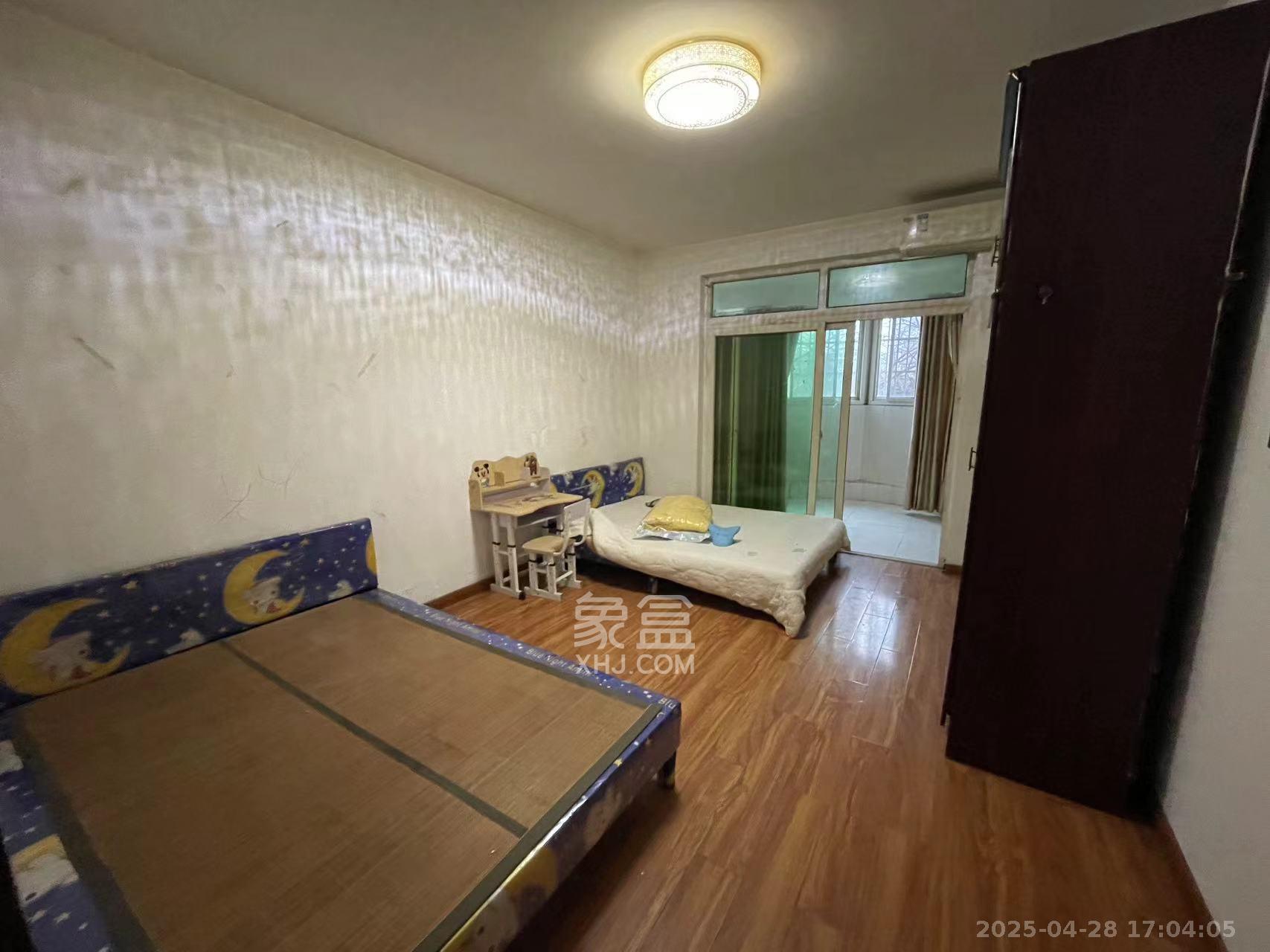 马王堆商贸城 3室2厅1卫 2300.0元/月 马王堆商贸城 3室2厅1卫 2300.0元/月室内图