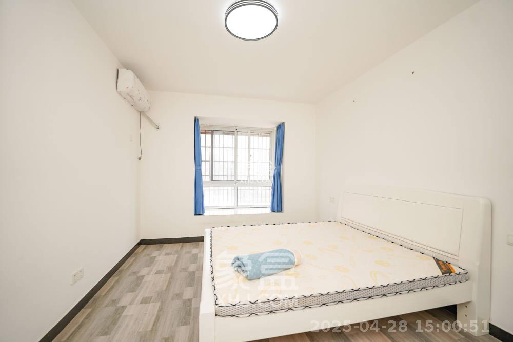 凯富南方鑫城 3室2厅1卫 3000.0元/月 凯富南方鑫城 3室2厅1卫 3000.0元/月室内图