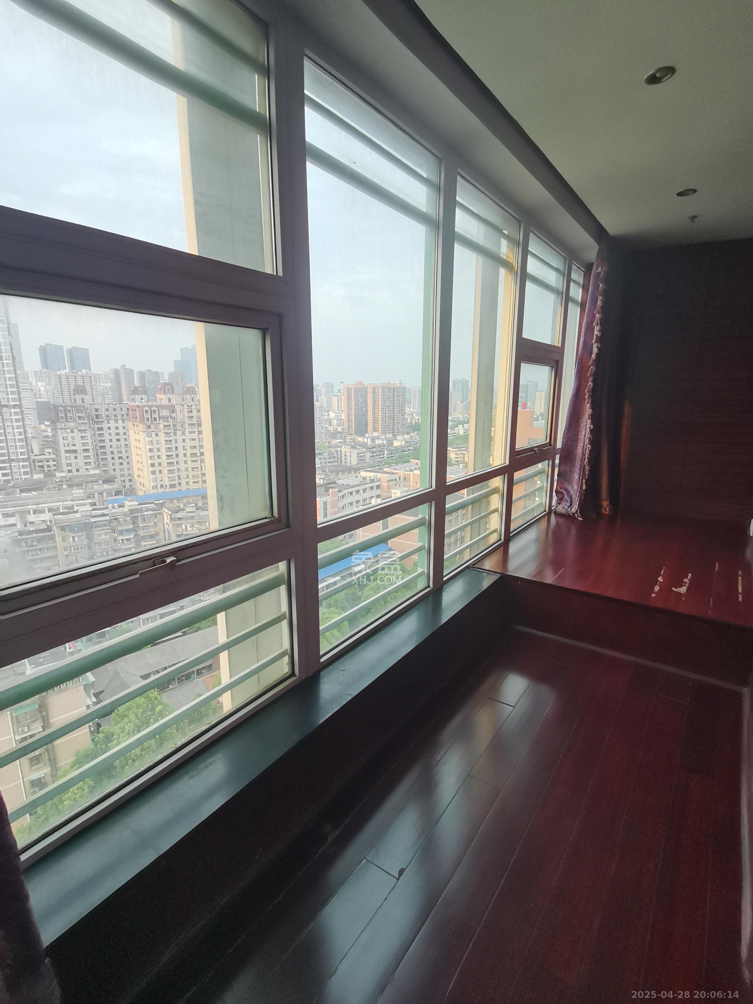 佳天国际新城 1室1厅1卫 8600.0元/月 佳天国际新城 1室1厅1卫 8600.0元/月室内图