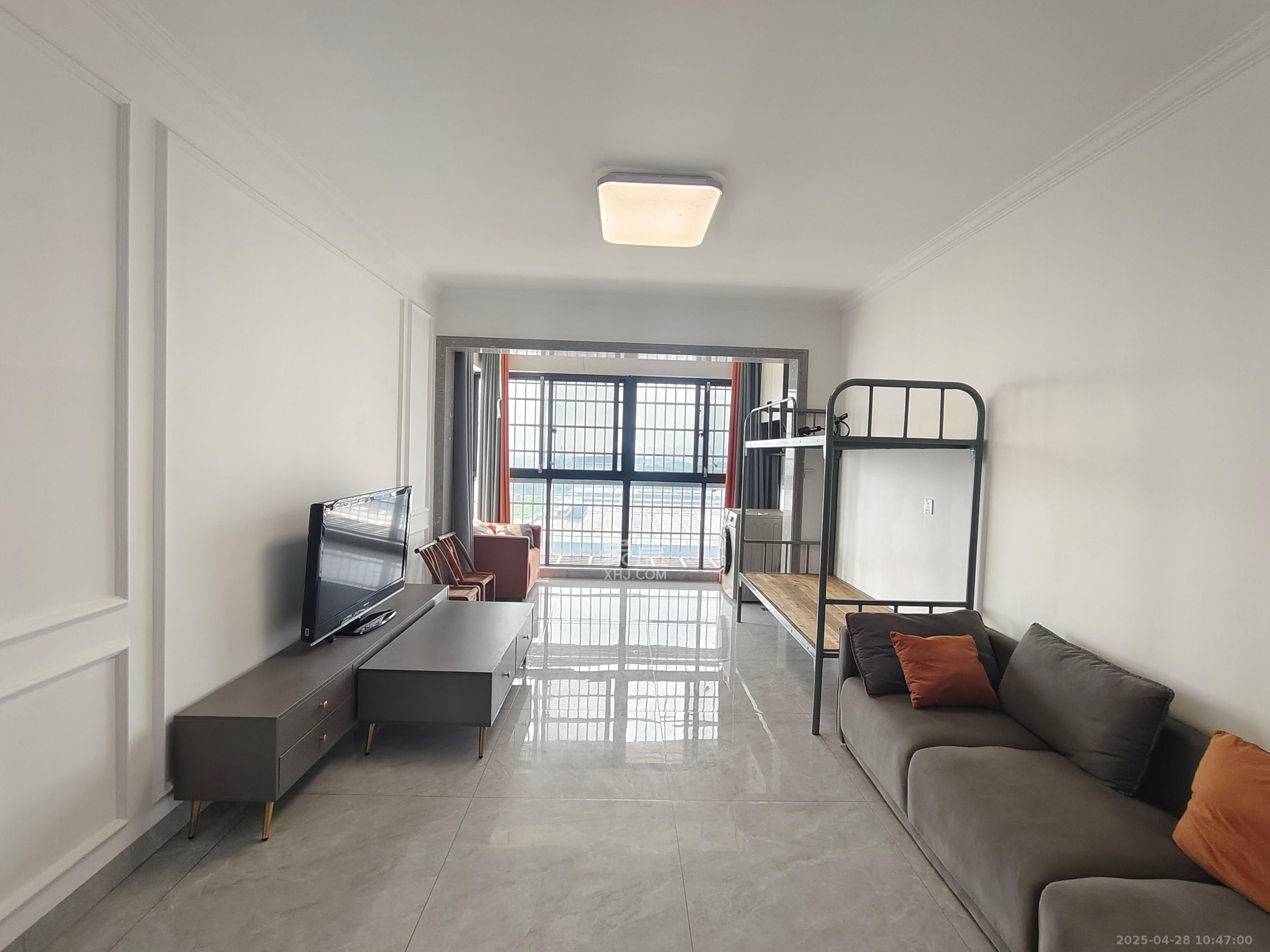 真人桥家园一期  2室2厅1卫    1800.0元/月 真人桥家园一期  2室2厅1卫    1800.0元/月