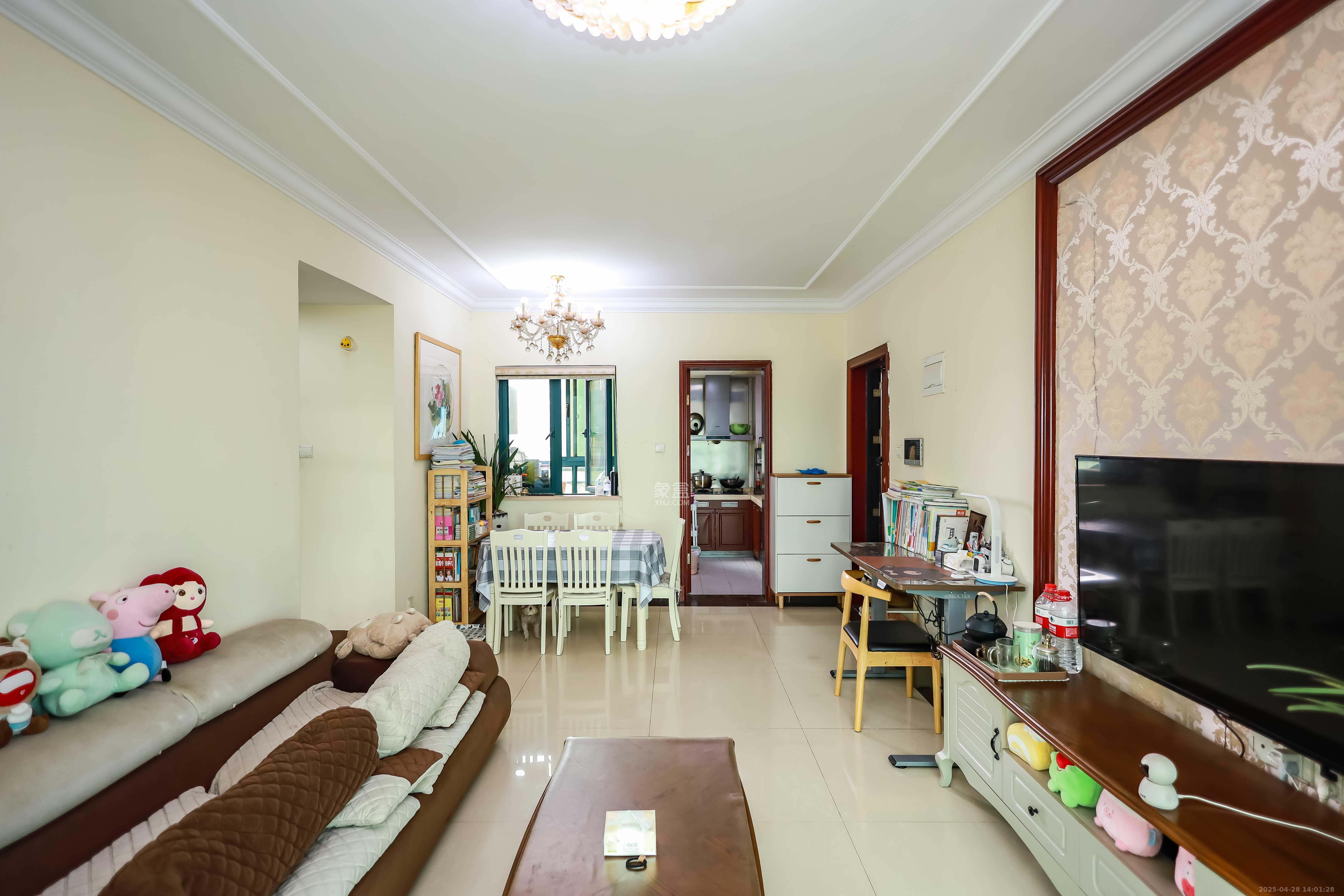 恒大华府  3室1厅1卫    115.0万 恒大华府  3室1厅1卫    115.0万客厅