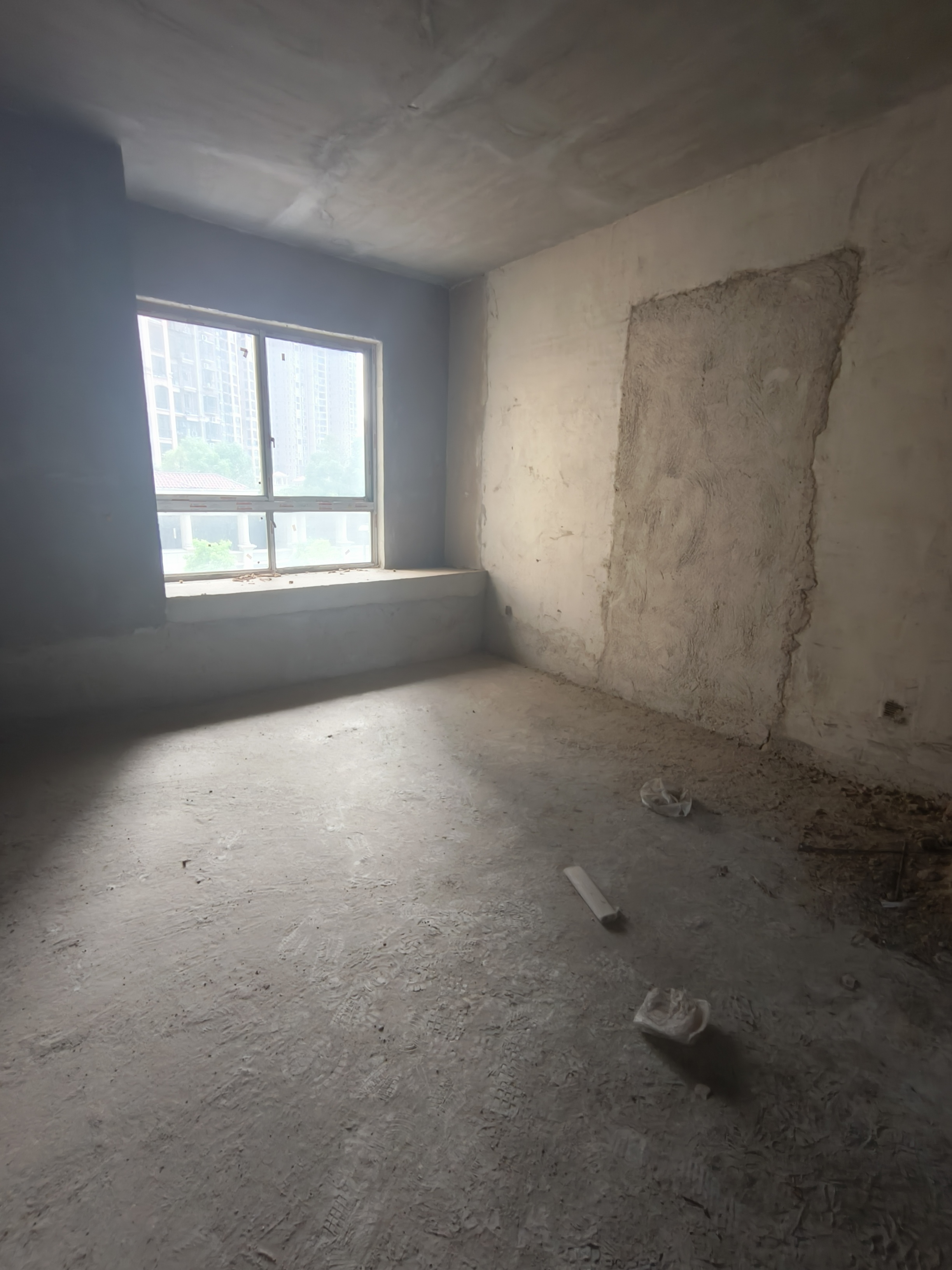 环保欣苑 3室2厅2卫 67.2万 环保欣苑 3室2厅2卫 67.2万客厅