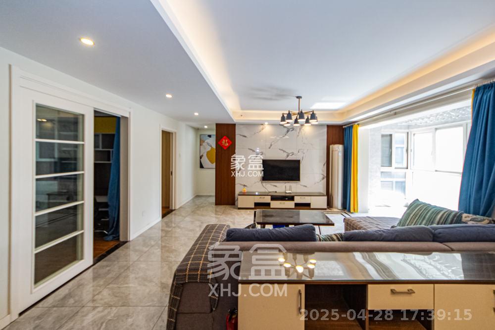 北辰三角洲C2区 4室2厅2卫 4800.0元/月 北辰三角洲C2区 4室2厅2卫 4800.0元/月室内图