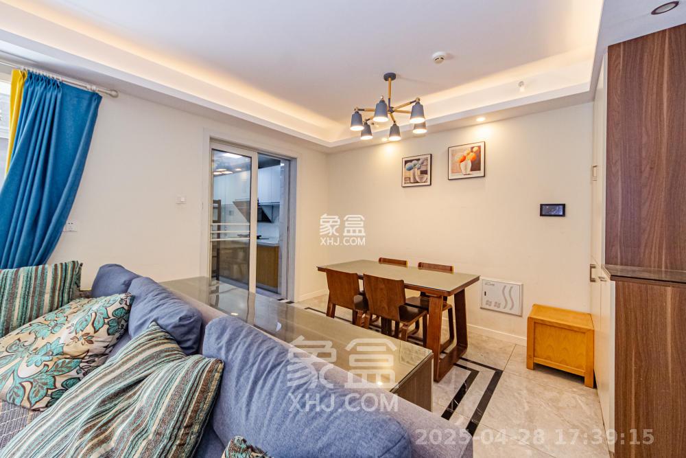 北辰三角洲C2区 4室2厅2卫 4800.0元/月 北辰三角洲C2区 4室2厅2卫 4800.0元/月室内图