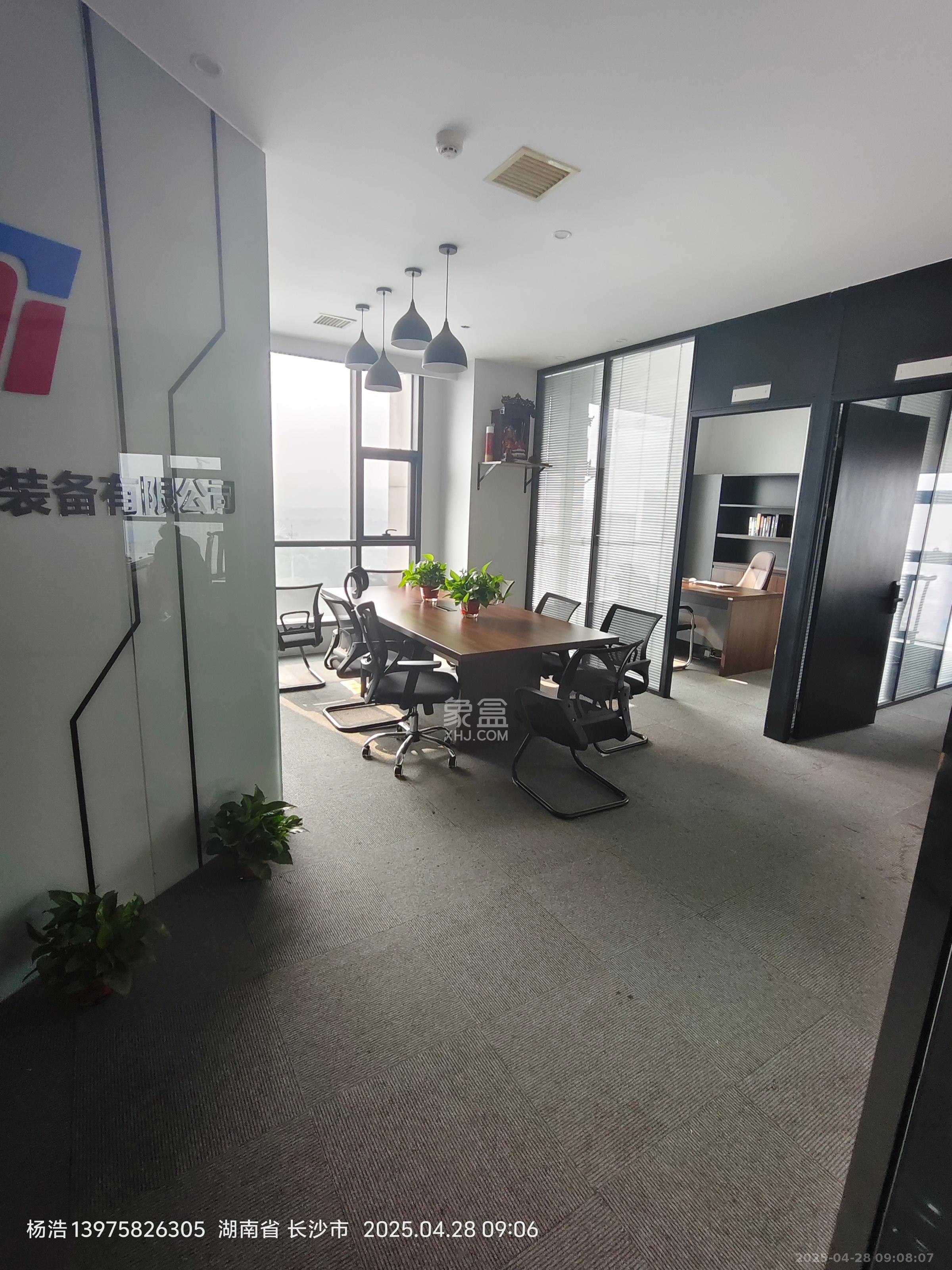 华坤时代   114.0㎡     6000.00元/月