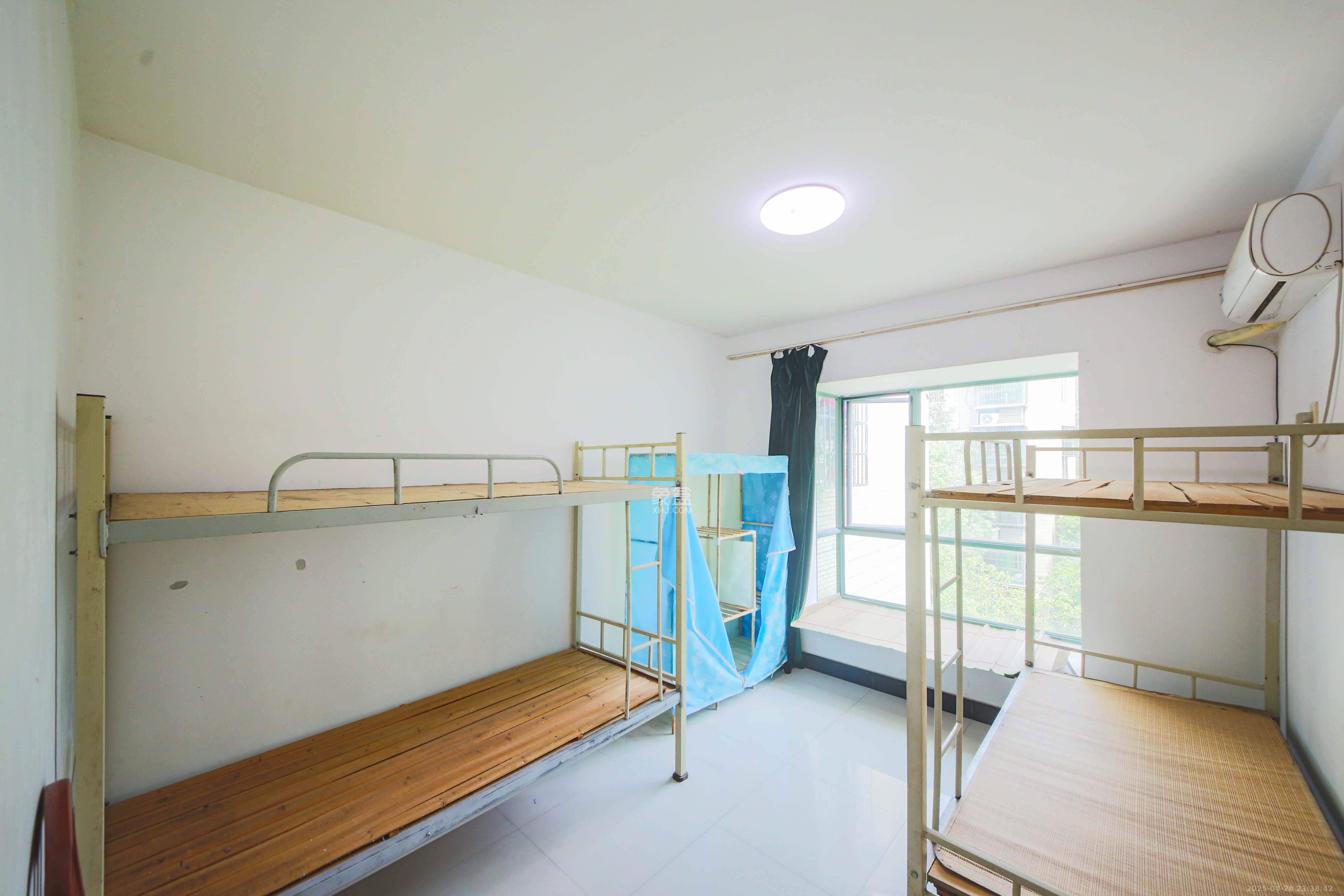 柠檬丽都  3室2厅2卫    76.8万 柠檬丽都  3室2厅2卫    76.8万卧室