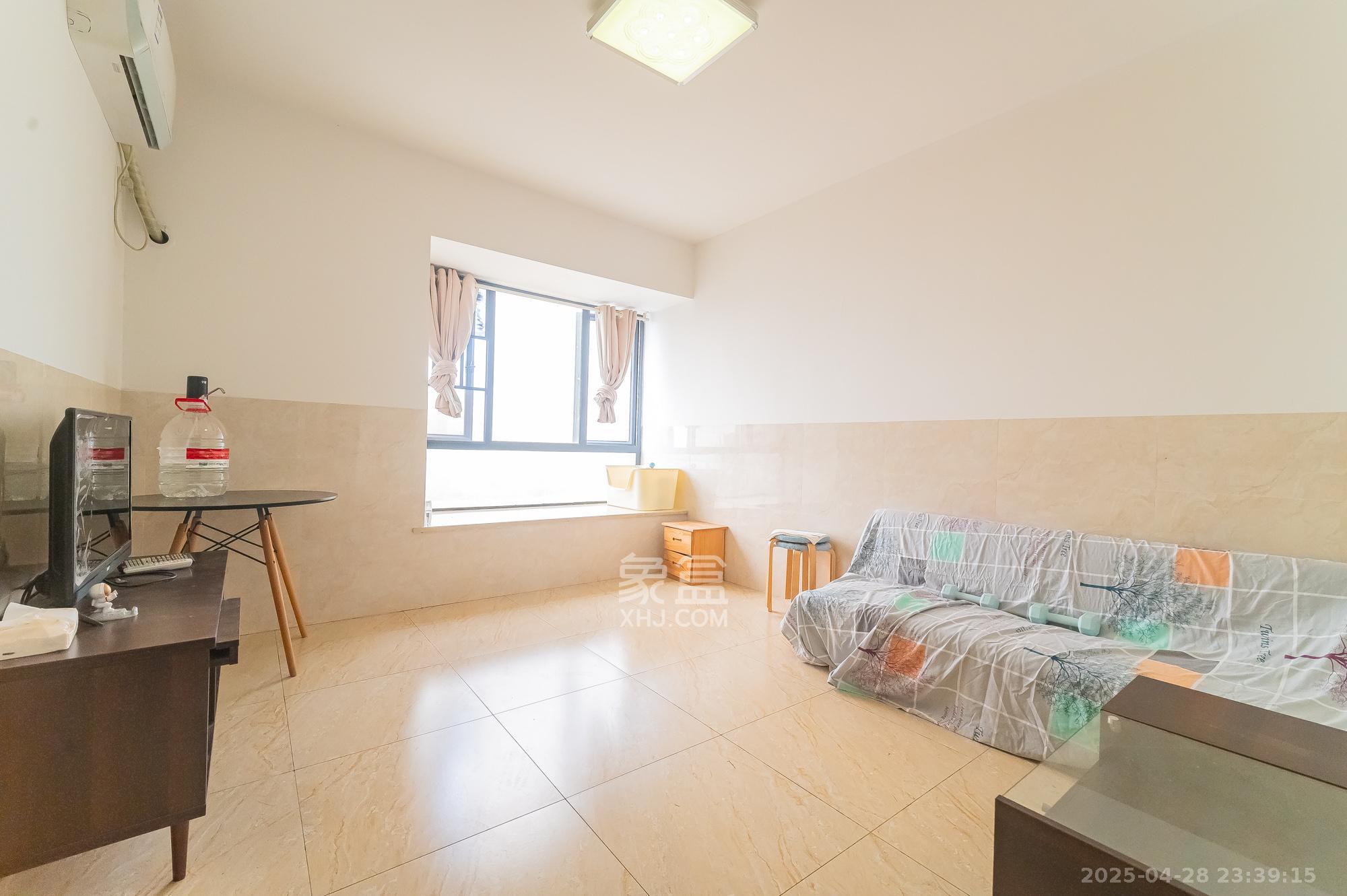 深业睿城  1室1厅1卫    42.0万 深业睿城  1室1厅1卫    42.0万