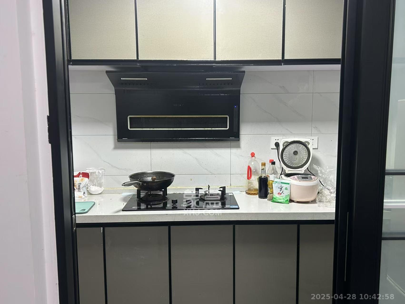 金南家园三期 1室1厅1卫 700.0元/月 金南家园三期 1室1厅1卫 700.0元/月室内图