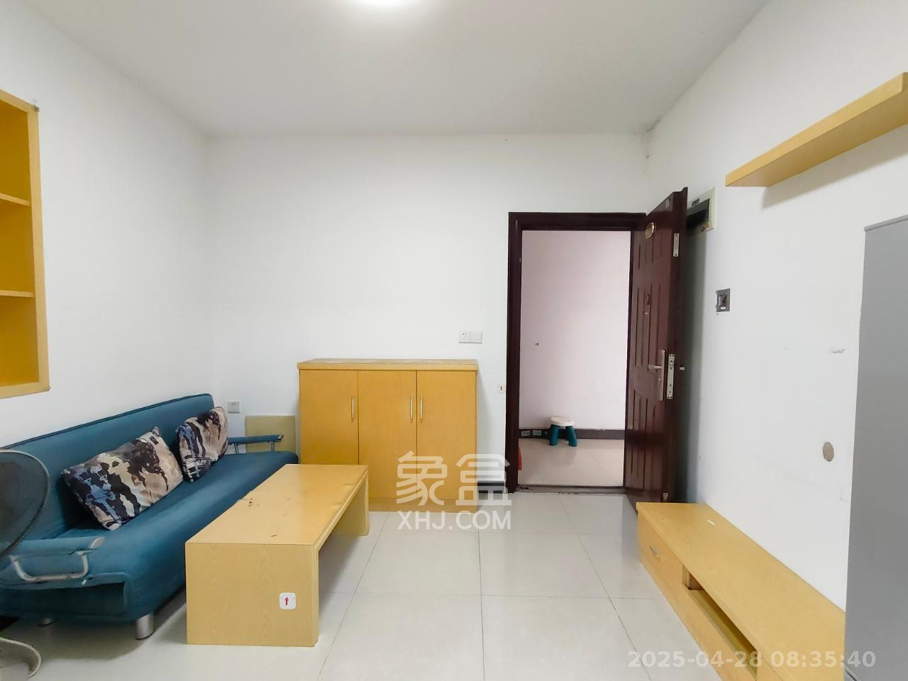麓江春  1室0厅0卫   1700.00元/月室内图1