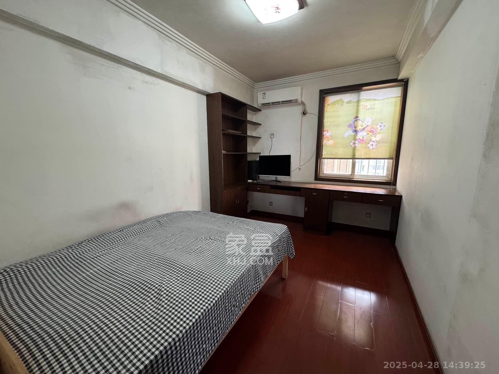 金碧文华 3室2厅2卫 2600.0元/月 金碧文华 3室2厅2卫 2600.0元/月室内图