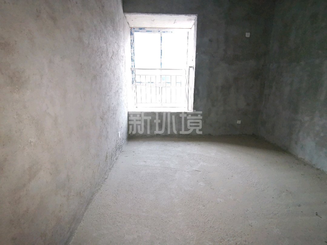 林农小区  3室2厅2卫   26.80万客厅