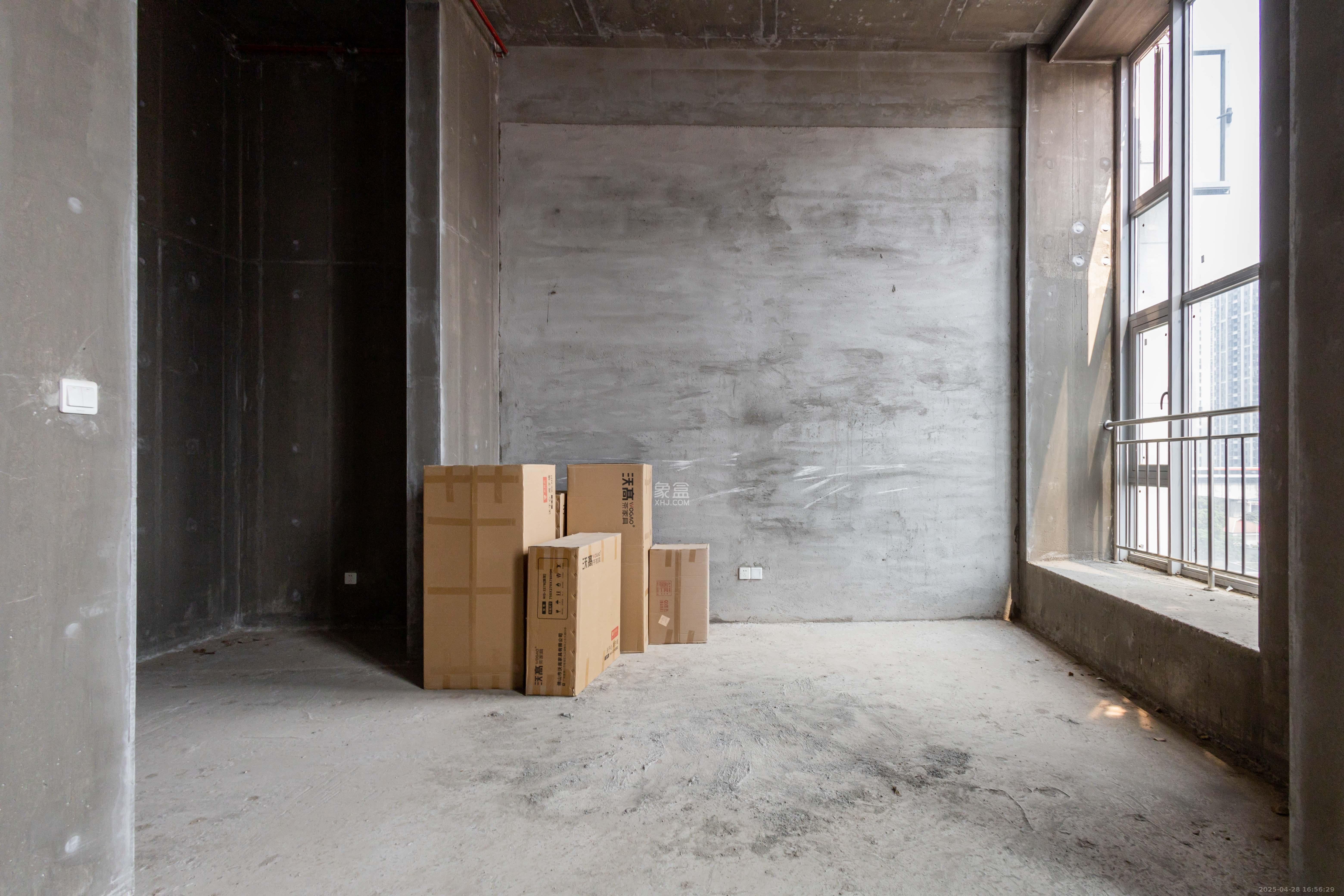 紫鑫中央广场(高铁新城)  4室2厅2卫    39.8万 紫鑫中央广场(高铁新城)  4室2厅2卫    39.8万卧室