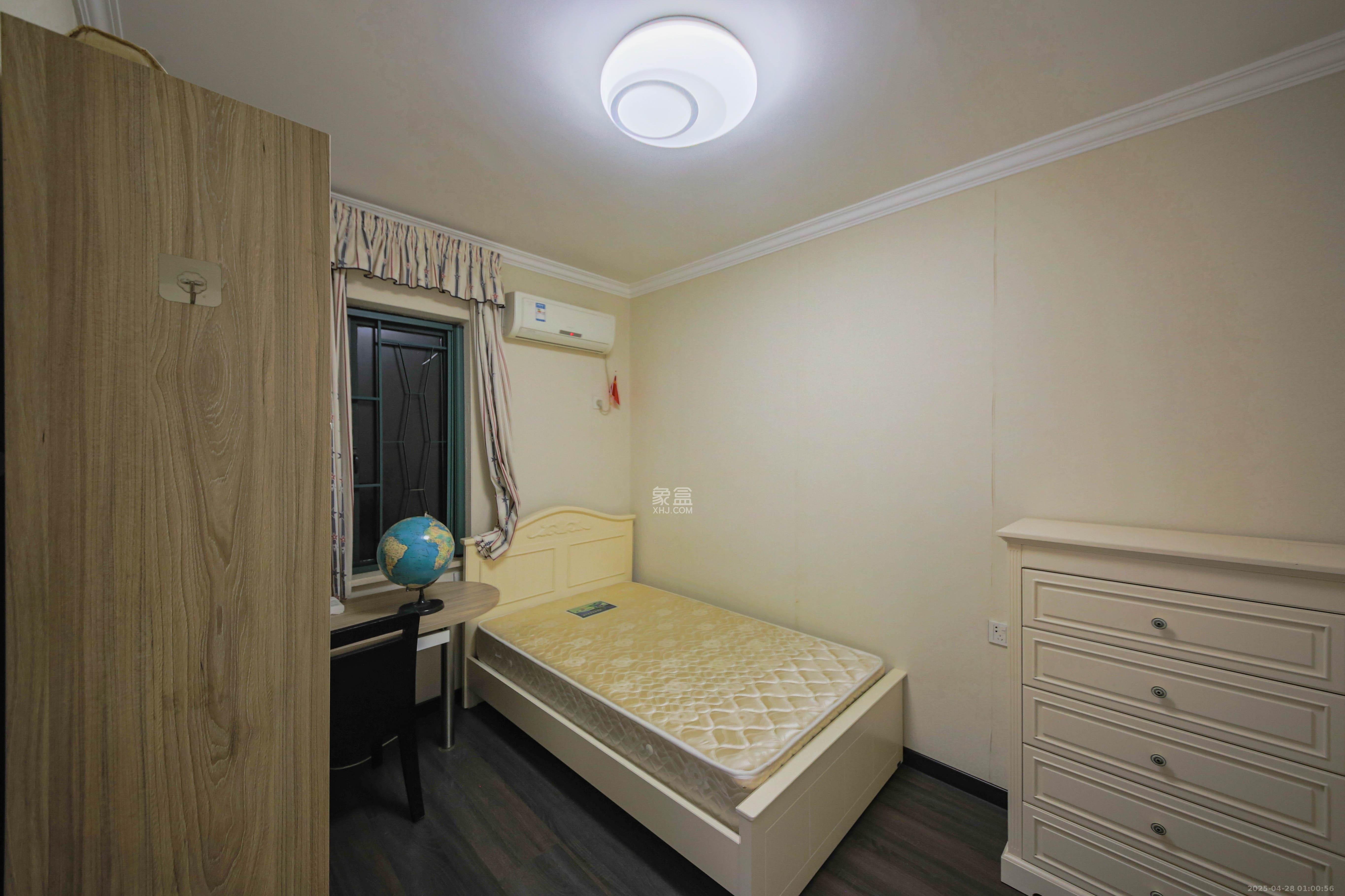 长沙欧洲城 2室1厅1卫 81.0万 长沙欧洲城 2室1厅1卫 81.0万卧室