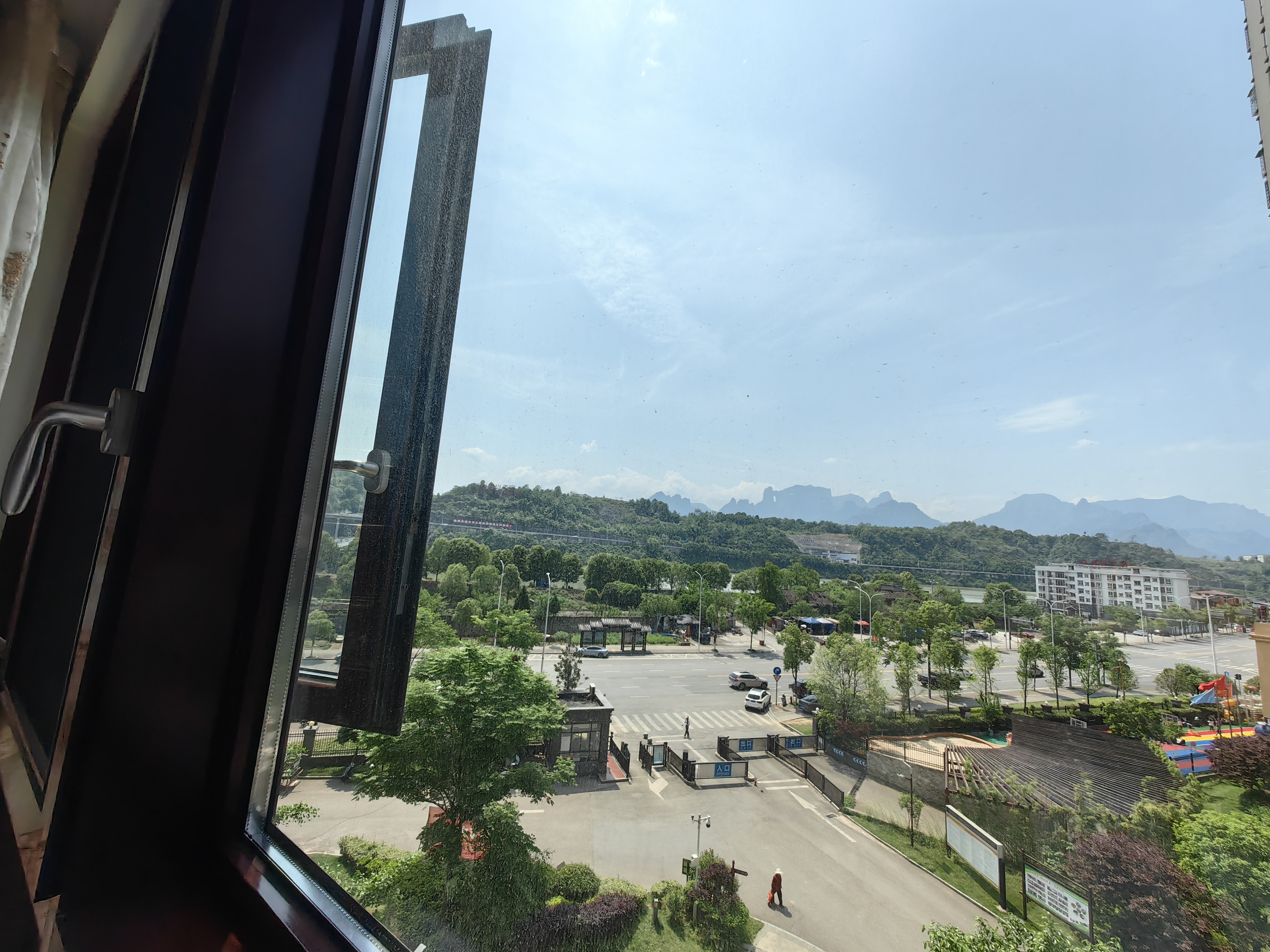 鑫成君泰 3室2厅2卫 2500.0元/月 鑫成君泰 3室2厅2卫 2500.0元/月室内图