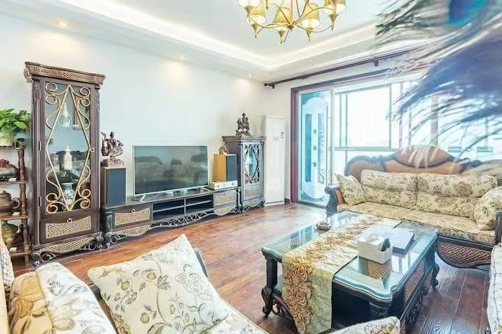 峰景国际 3室2厅1卫 3000.0元/月 峰景国际 3室2厅1卫 3000.0元/月室内图