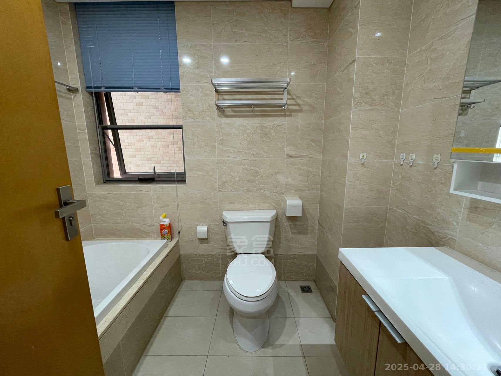 晋合湘水湾三期 3室2厅2卫 2800.0元/月 晋合湘水湾三期 3室2厅2卫 2800.0元/月室内图