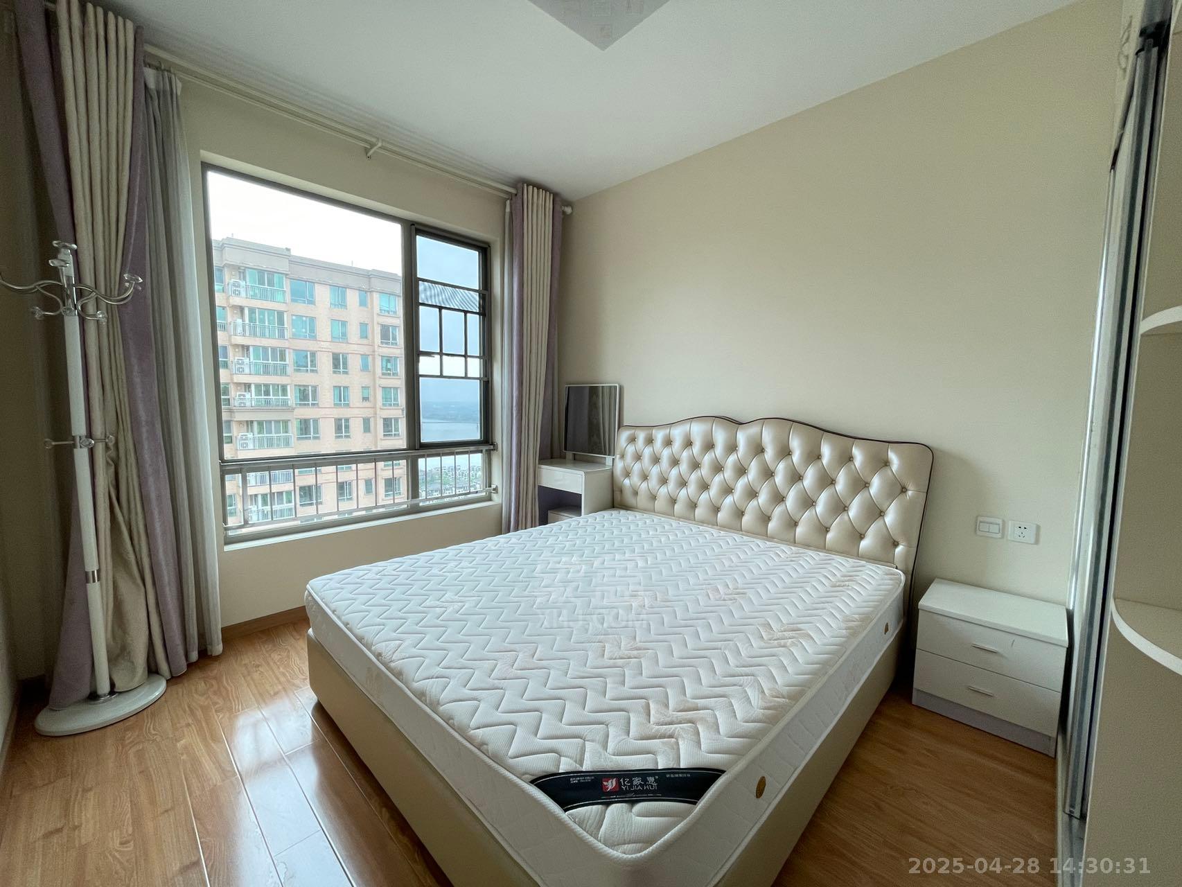 晋合湘水湾三期 3室2厅2卫 2800.0元/月 晋合湘水湾三期 3室2厅2卫 2800.0元/月室内图