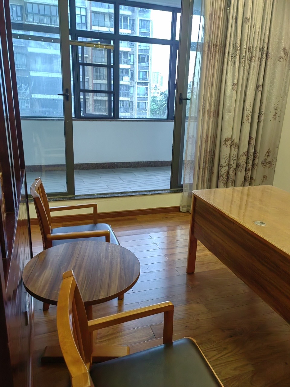 龙墅湾  6室5厅4卫   35000.00元/月室内图
