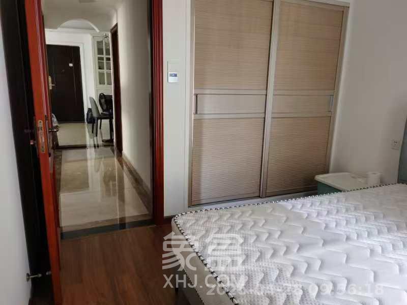 中海梅溪湖壹号  3室2厅1卫   3200.00元/月室内图